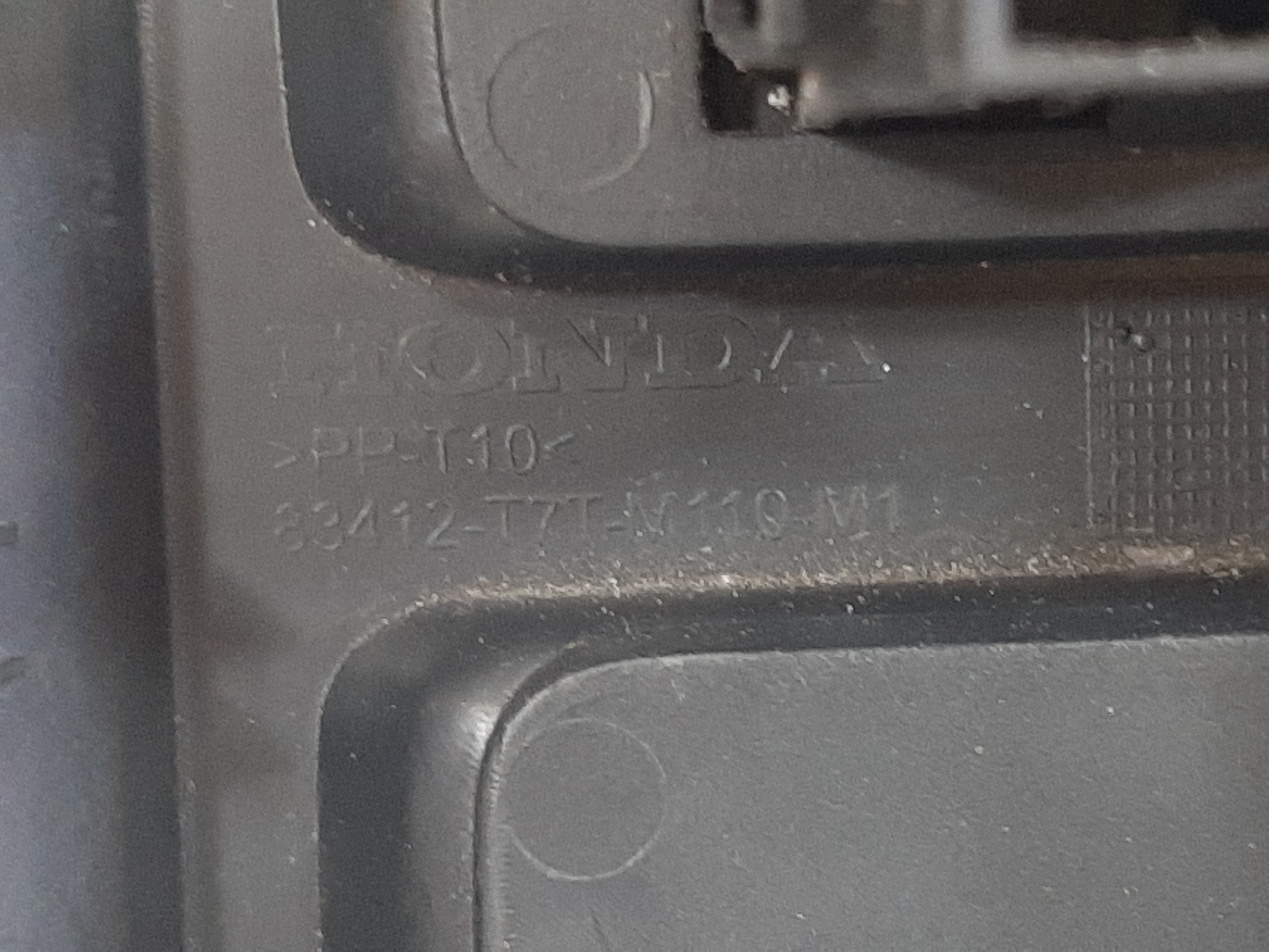 Tomada Auxiliar 12v Aux Usb Power Honda Hrv 2015 A 2019 6