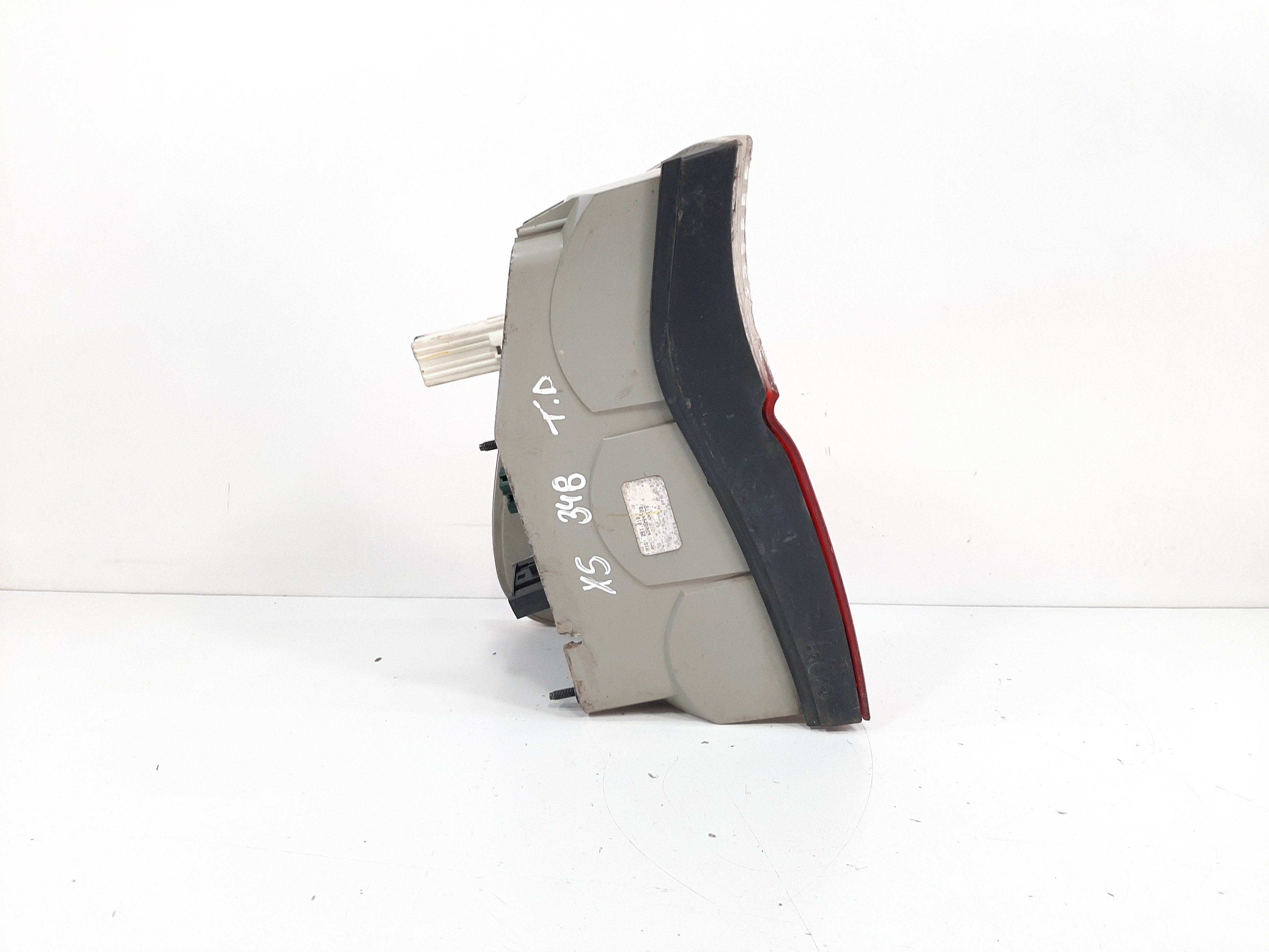 Lanterna Traseira Direita Carroceria Bmw X5 E53 1999 A 2006 1