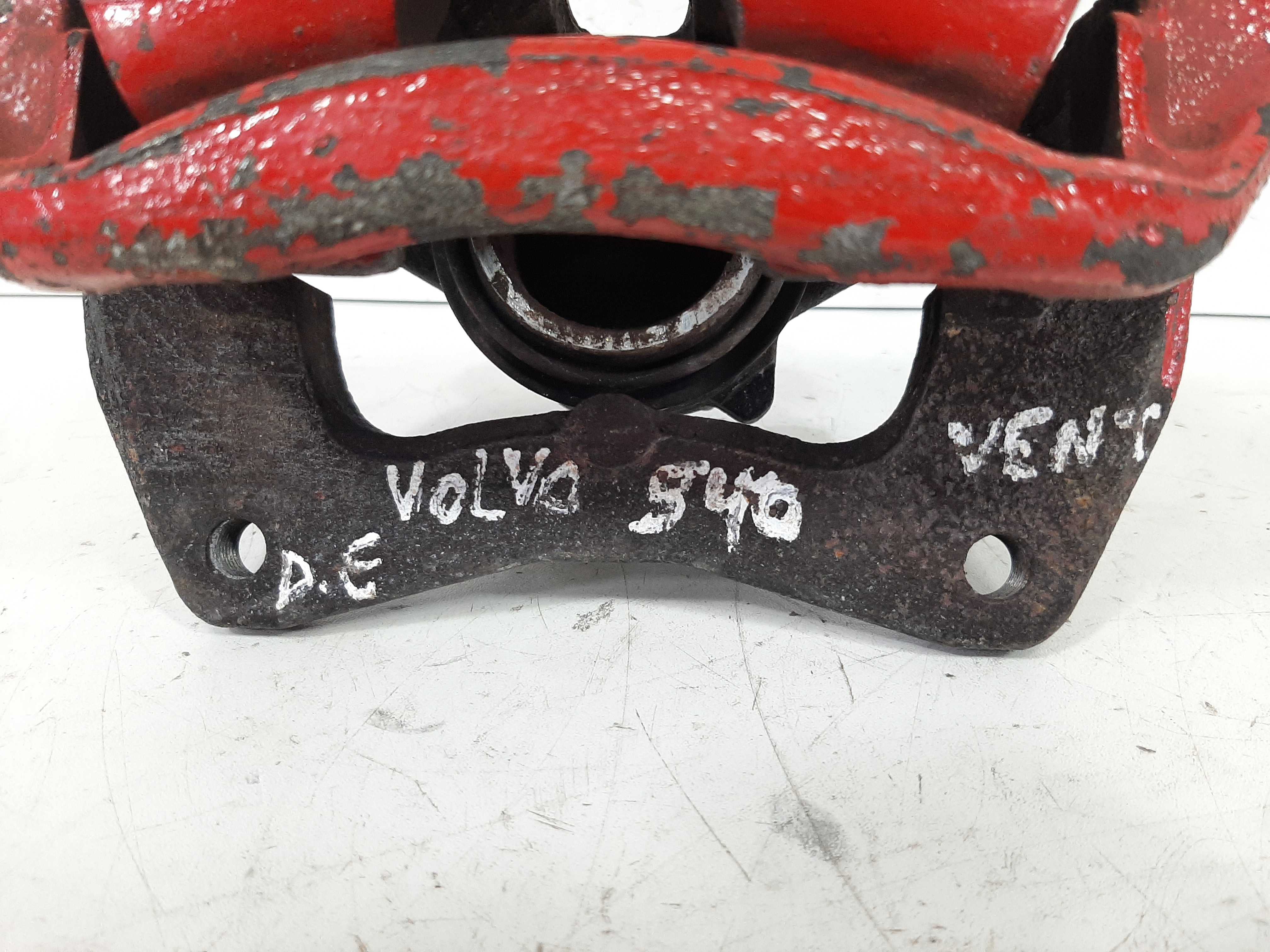 Pinça Dianteira Esquerda Volvo S40 1997 1998 A 2001 1