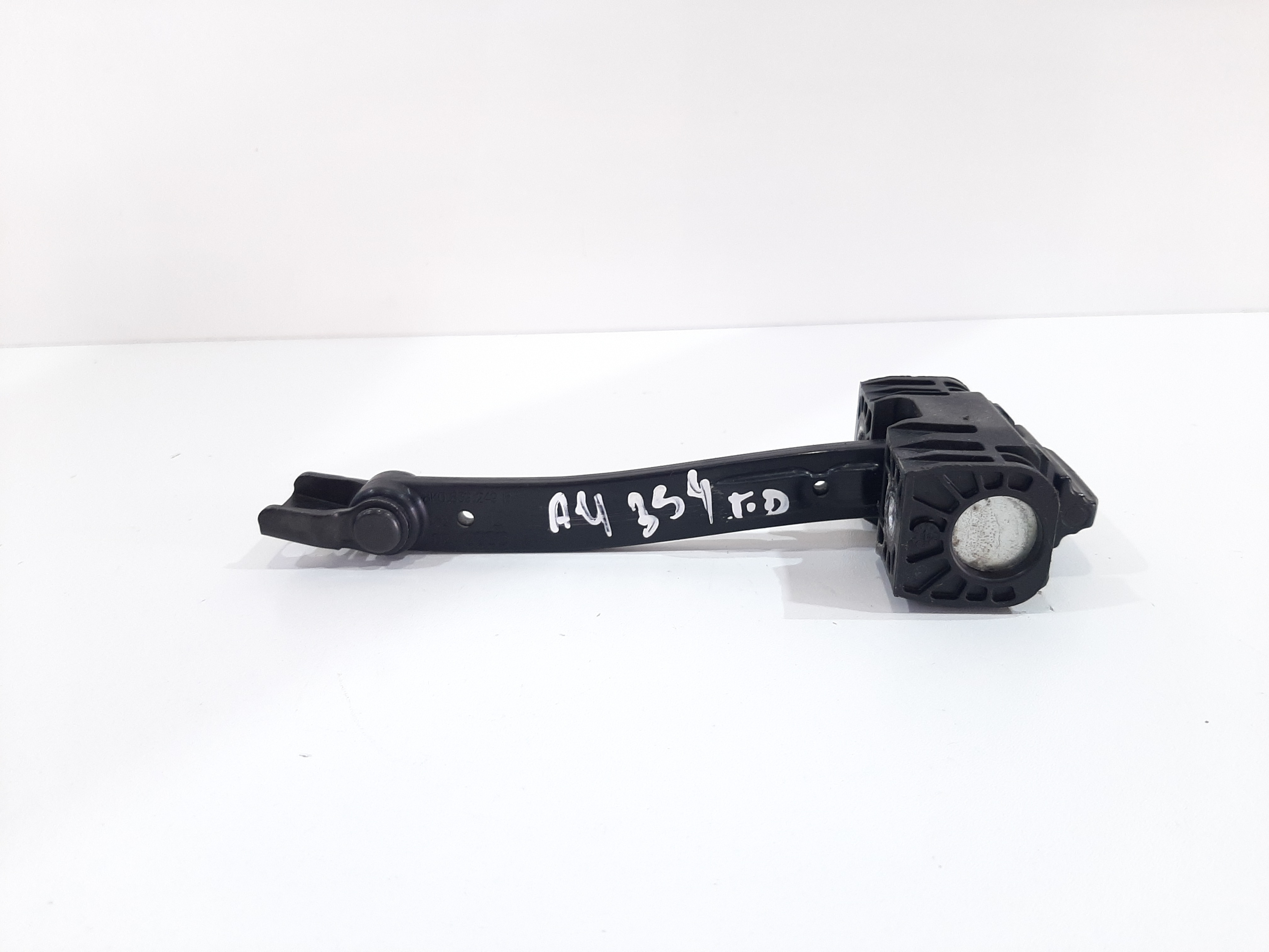 Limitador Porta Traseira Direita Audi A4 2008 2009 A 2015 2