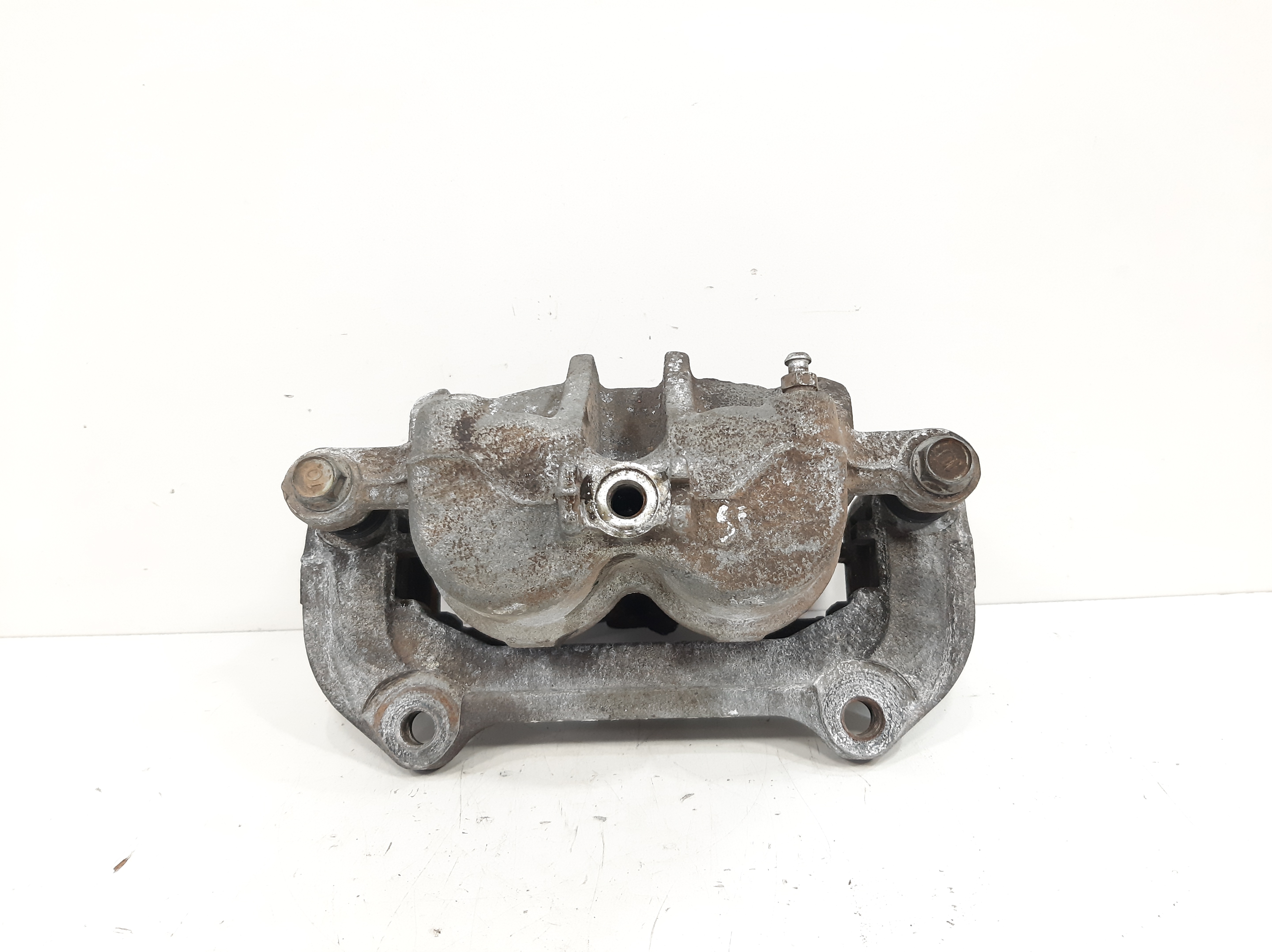 Pinça Dianteira Esquerda Hyundai Santa Fé 2006 2007 A 2013 7