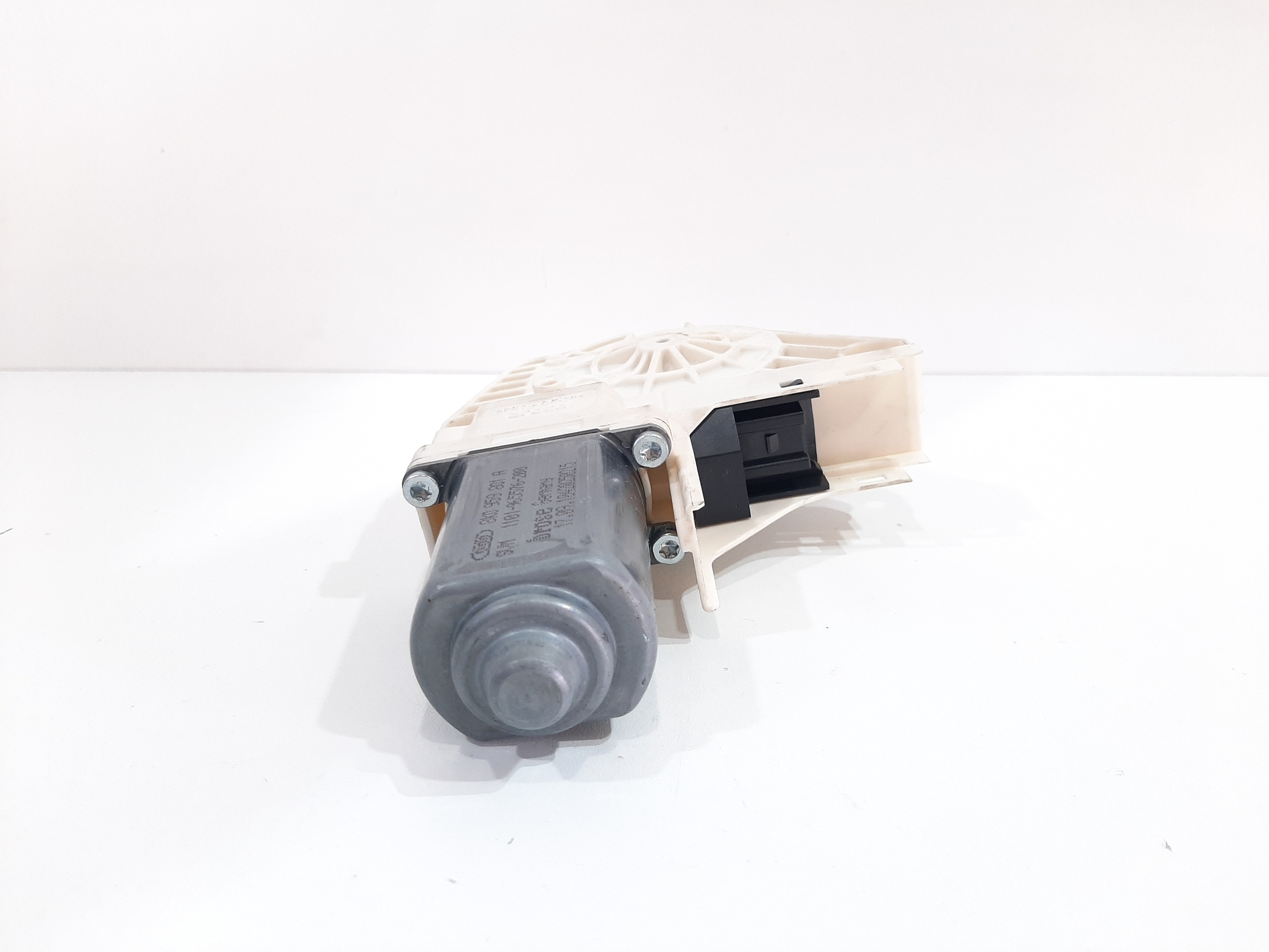 Motor Vidro Elétrico Dianteiro Esquerdo Audi A4 2008 A 2015 2