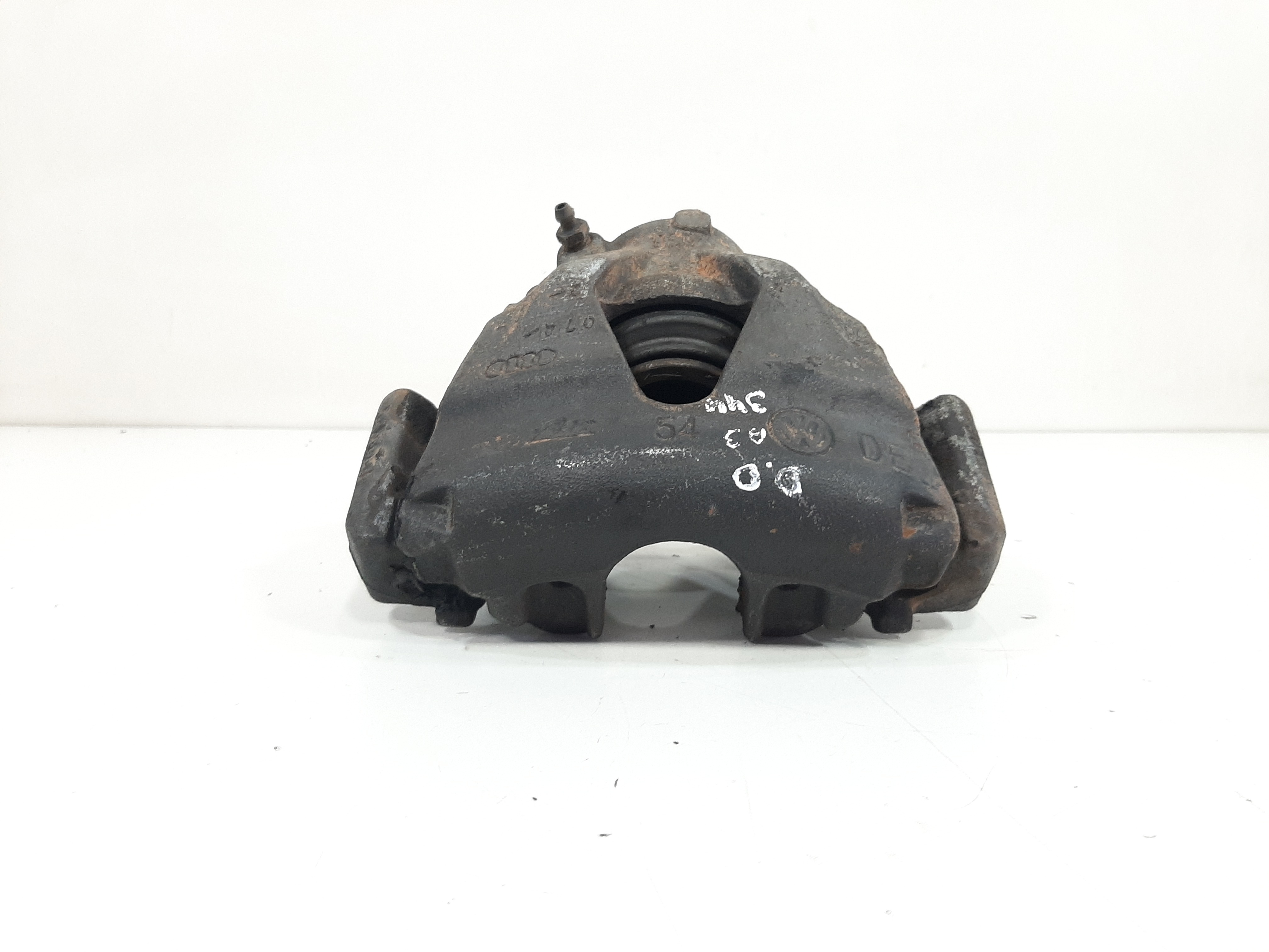 Pinça Dianteira Direita Audi A3 1997 1998 1999 A 2006 7