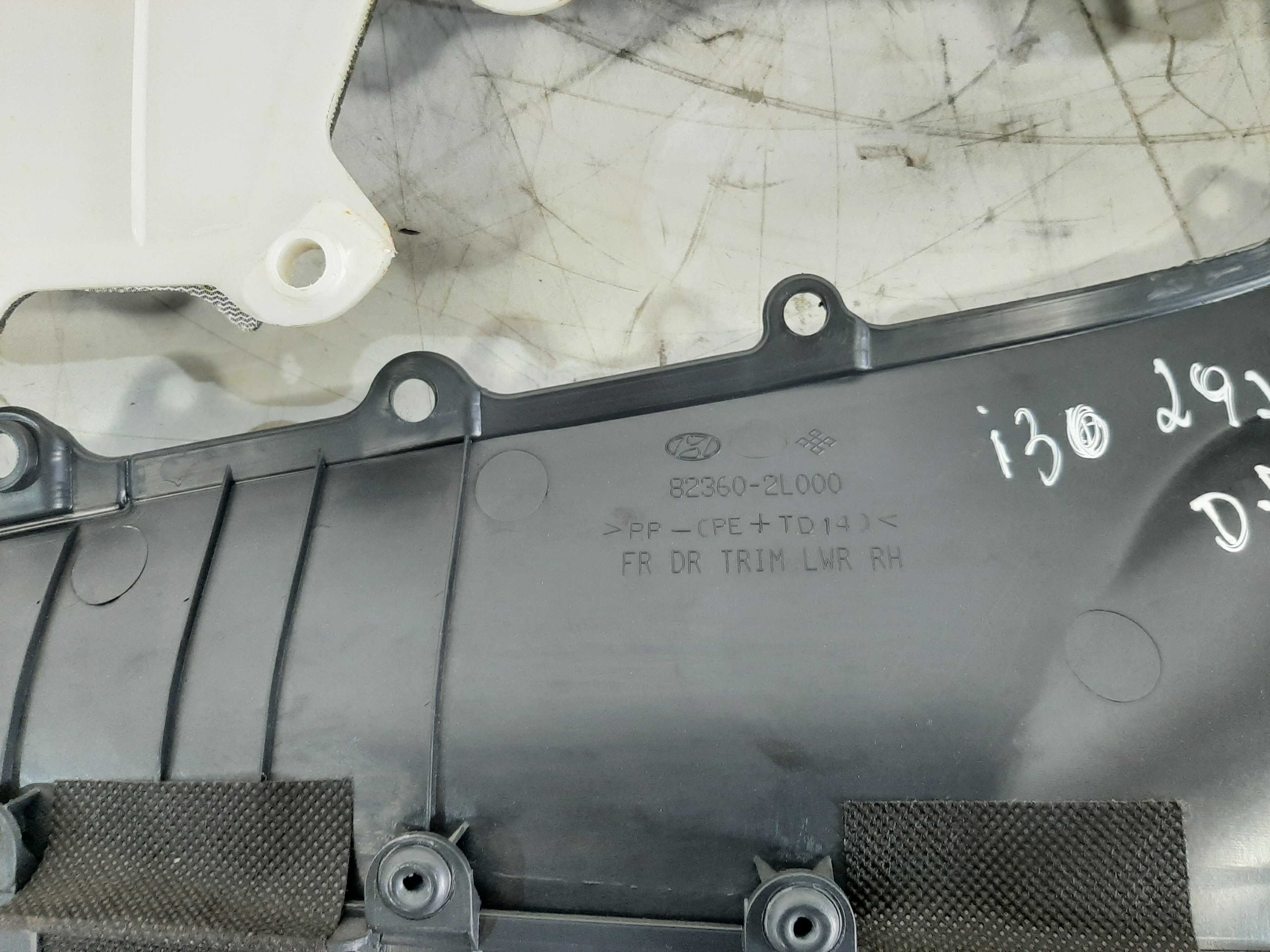 Forro Porta Dianteiro Direito Hyundai I30 2009 2010 A 2012 2