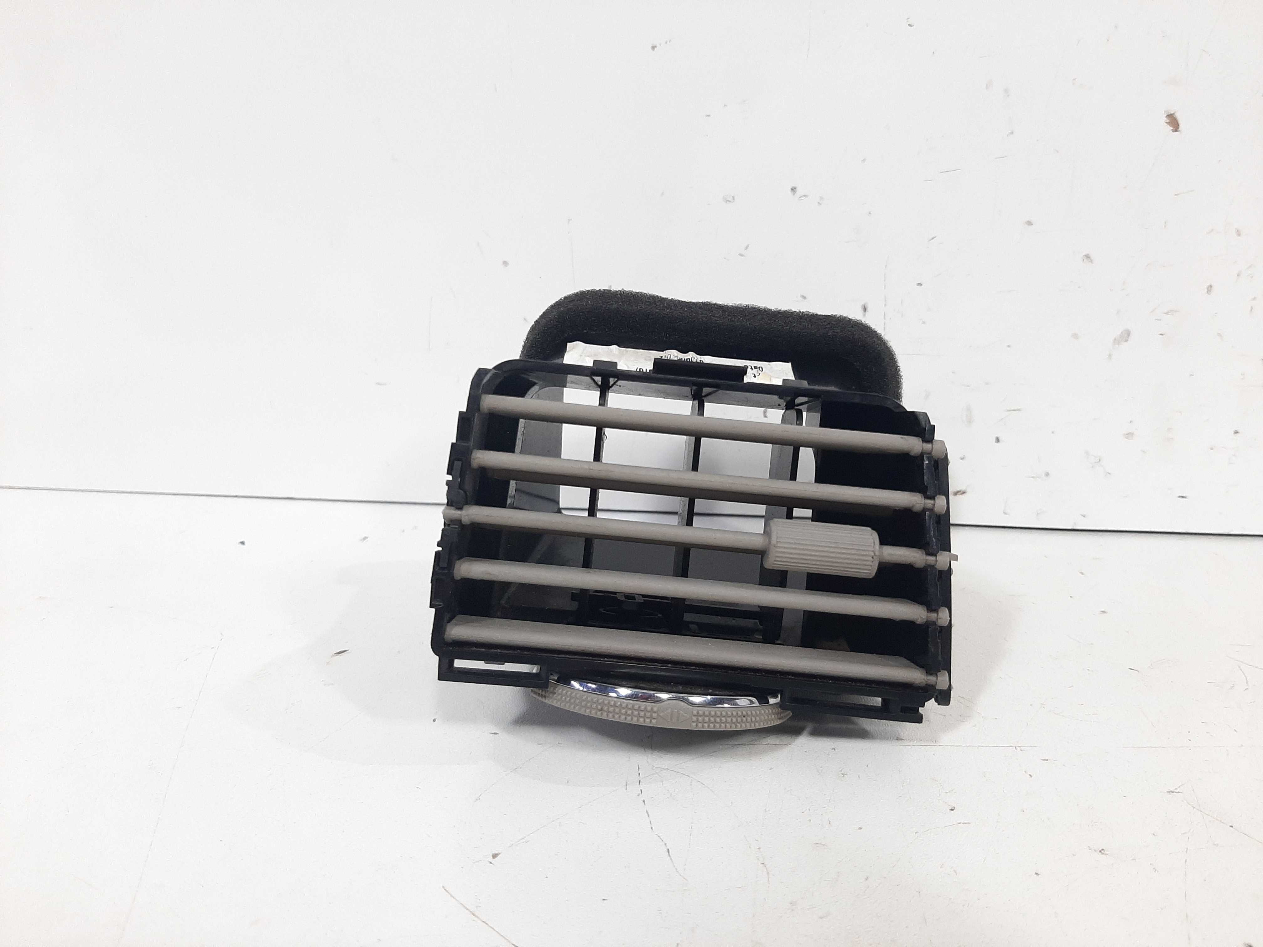 Difusor Ar Dianteiro Esquerdo Gm Spin 2012 2013 2014 A 2017 2