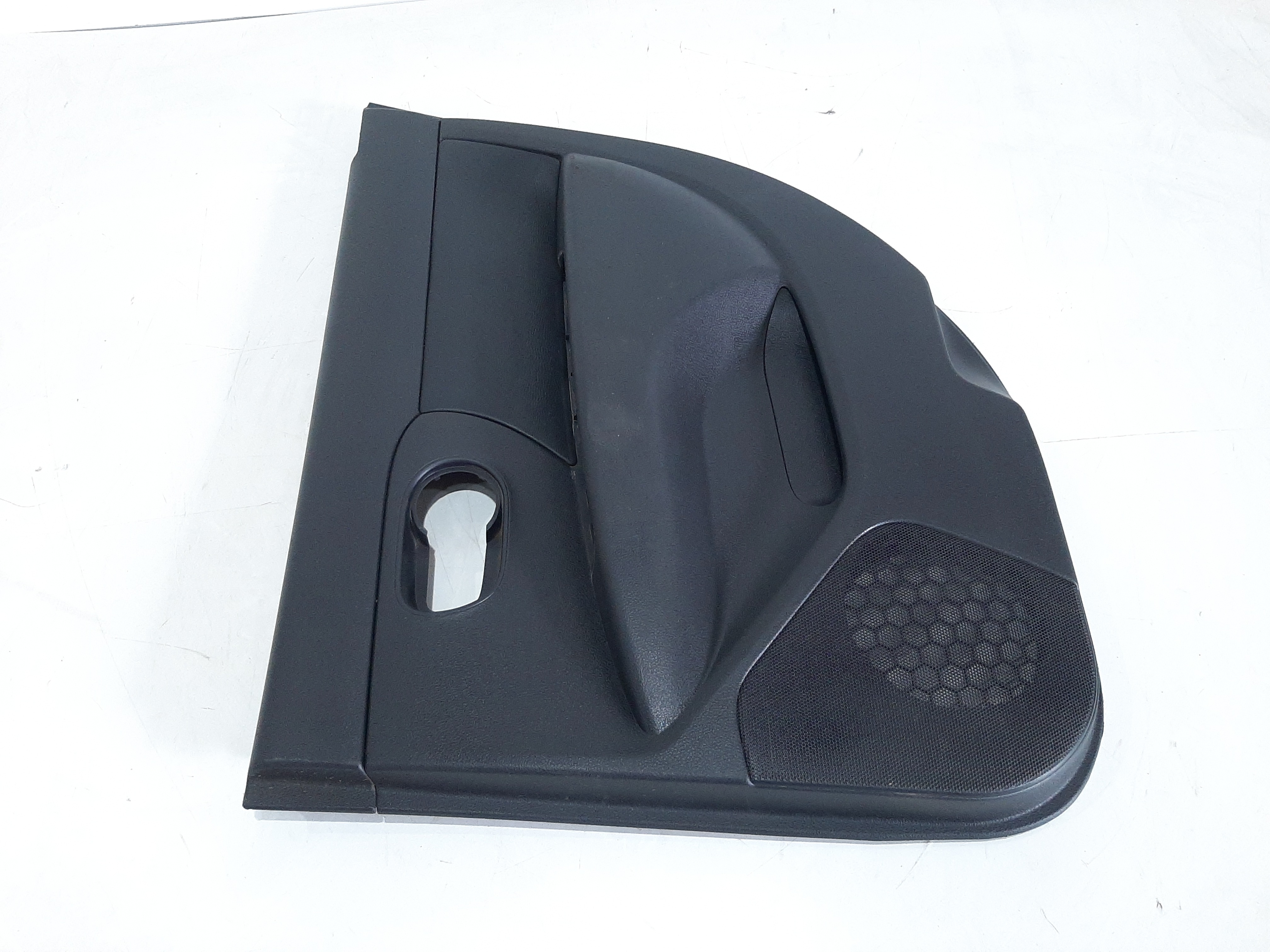 Forro Porta Traseiro Direito Nissan Livina 2010 A 14 Detalhe 3