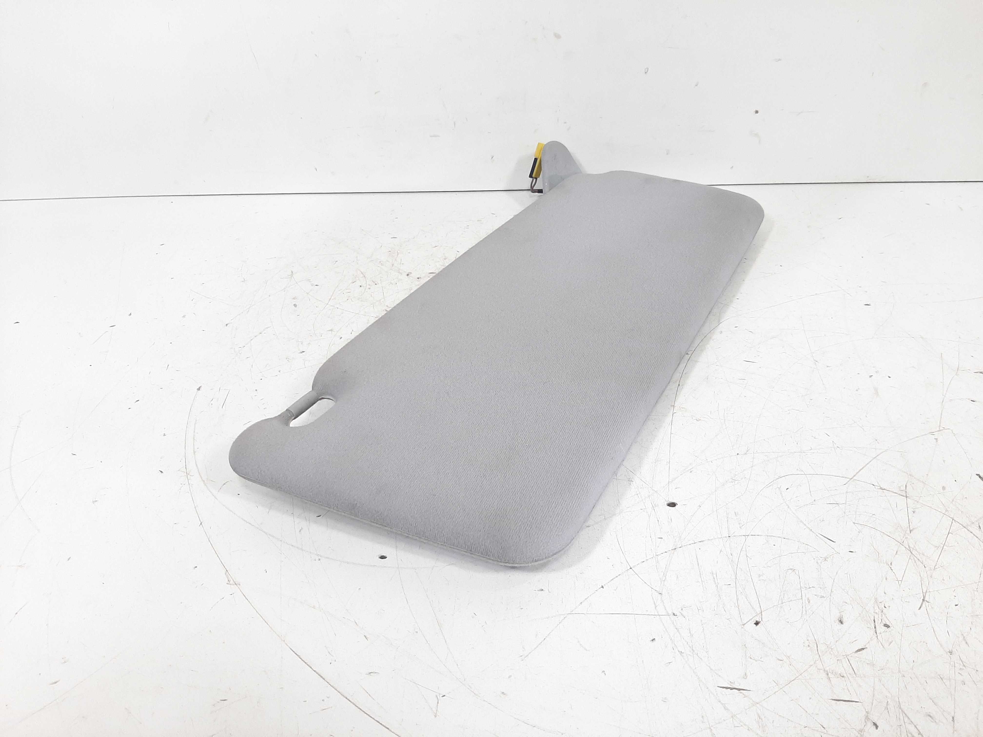 Quebra Sol Dianteiro Esquerdo Bmw 540i Serie 5 E39 96 A 04 8