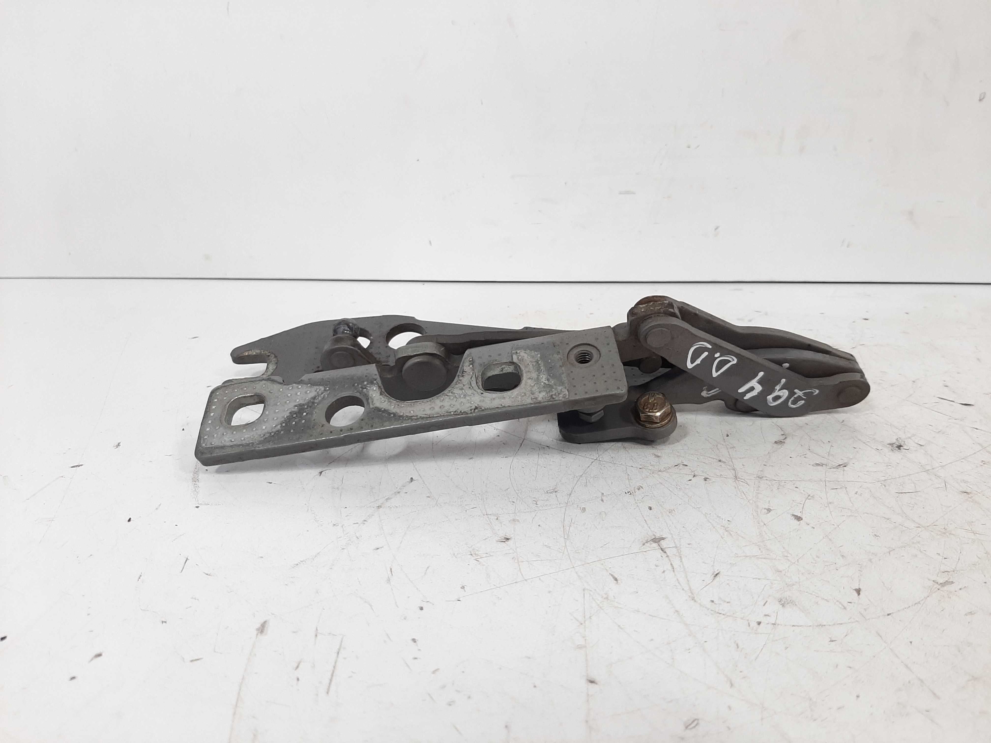Dobradiça Direita Capô Bmw 540i 1996 1997 1998 1999 A 2004 8