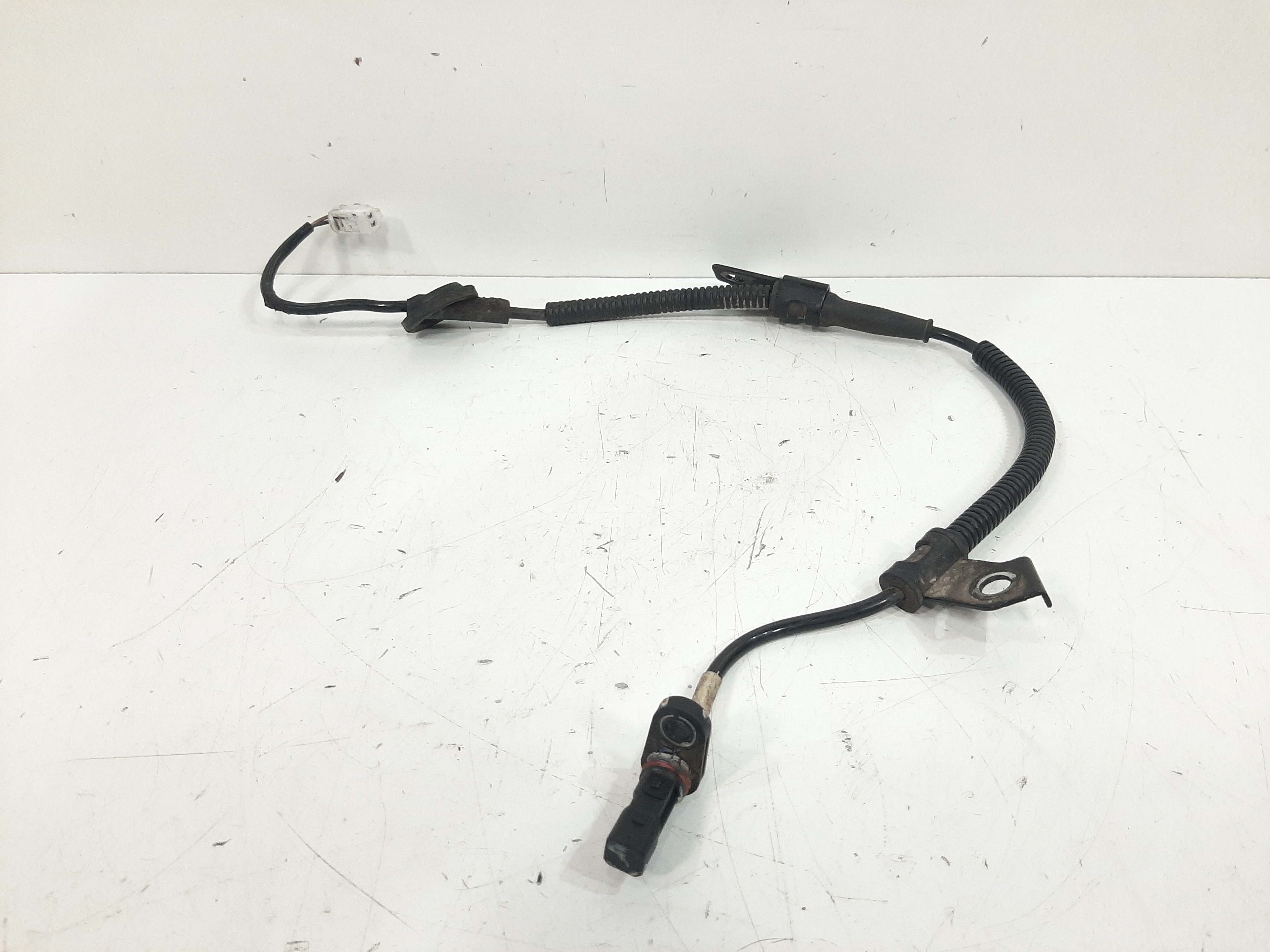Sensor Abs Traseiro Esquerdo Hyundai Azera 3.3 2007 A 2011 6