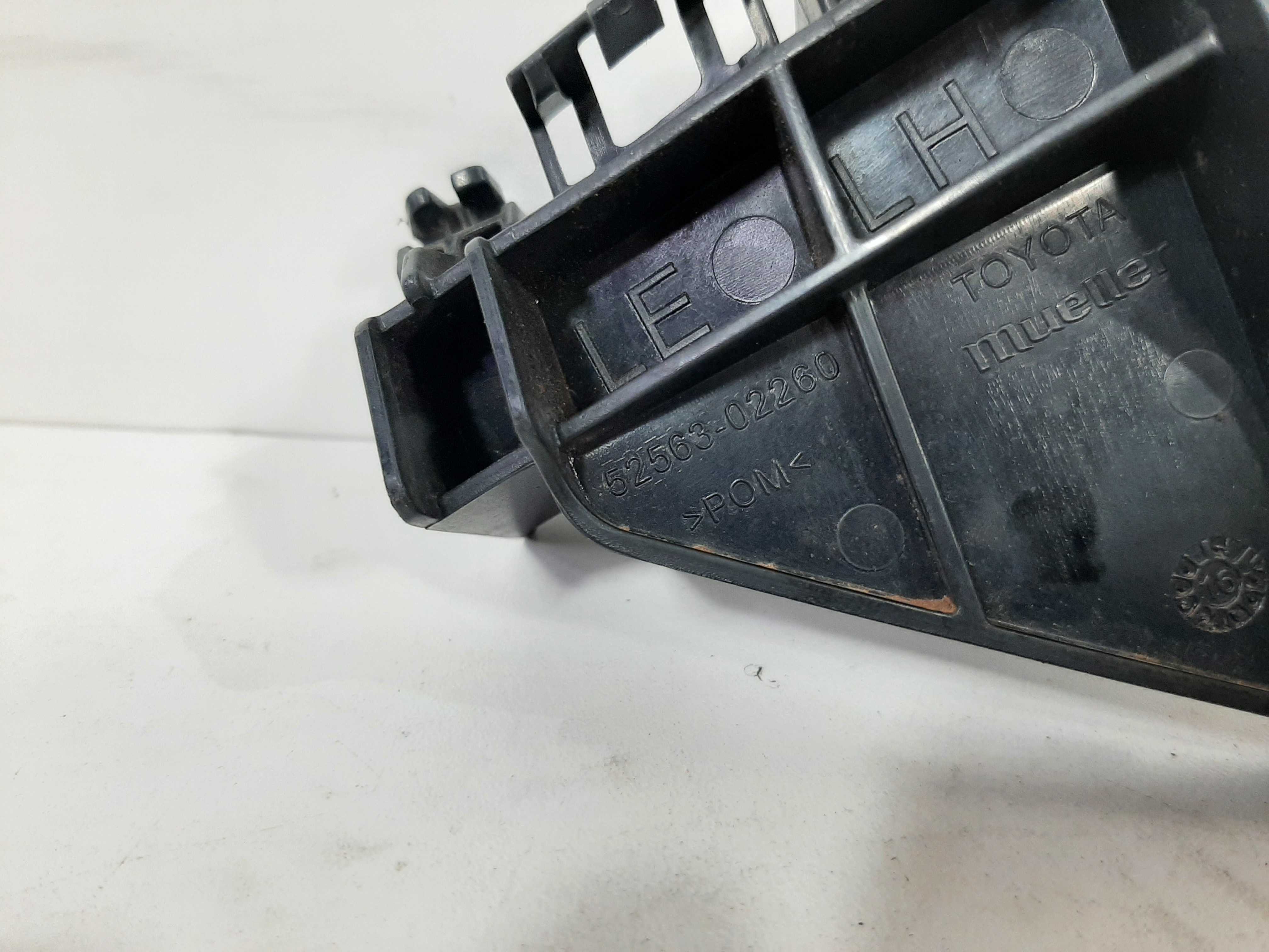 Guia Parachoque Traseiro Esquerdo Corolla Xei 2014 A 2017 6