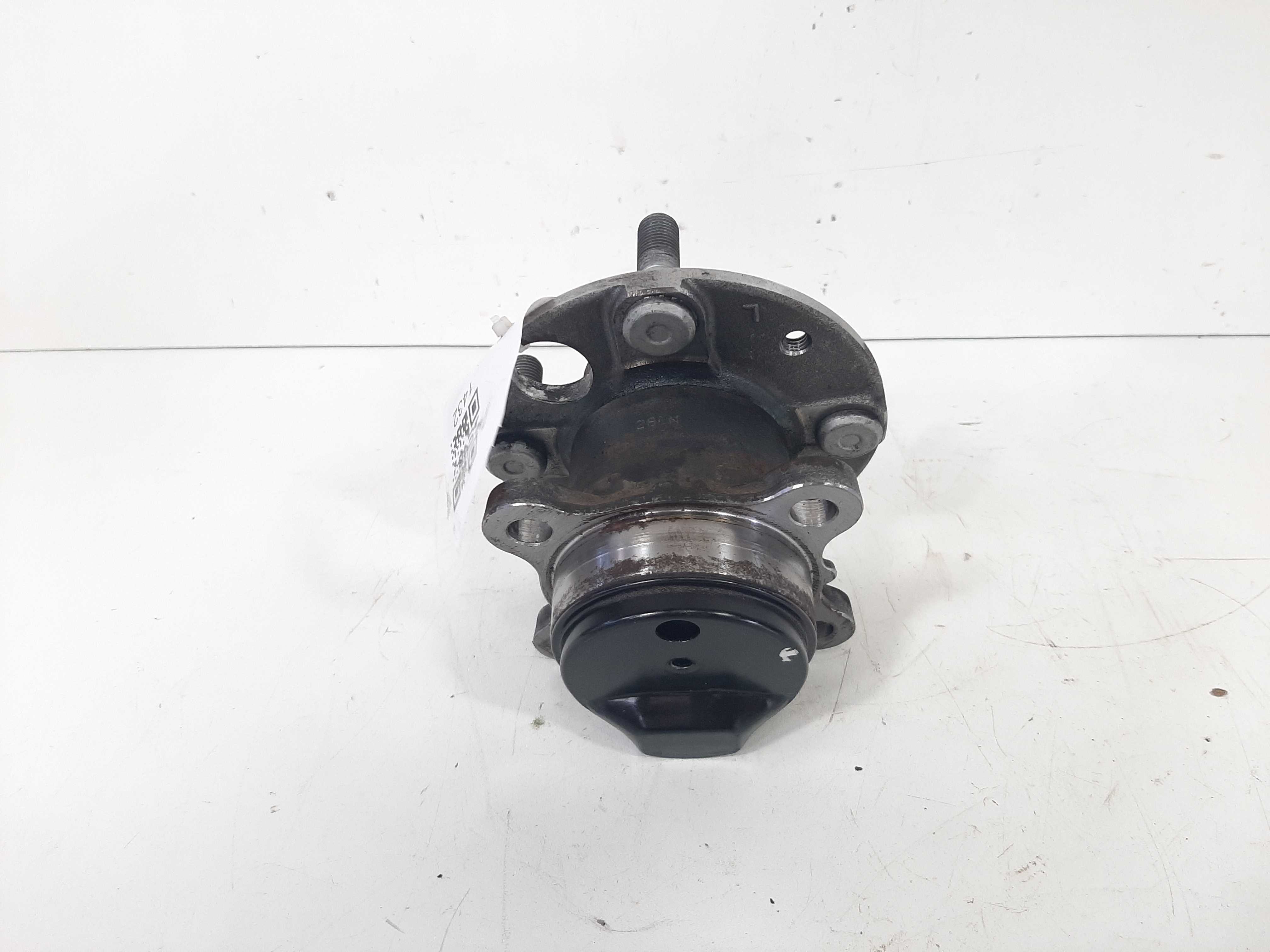 Cubo Traseiro Esquerdo Nissan Kicks 2015 2016 2017 A 2024 3