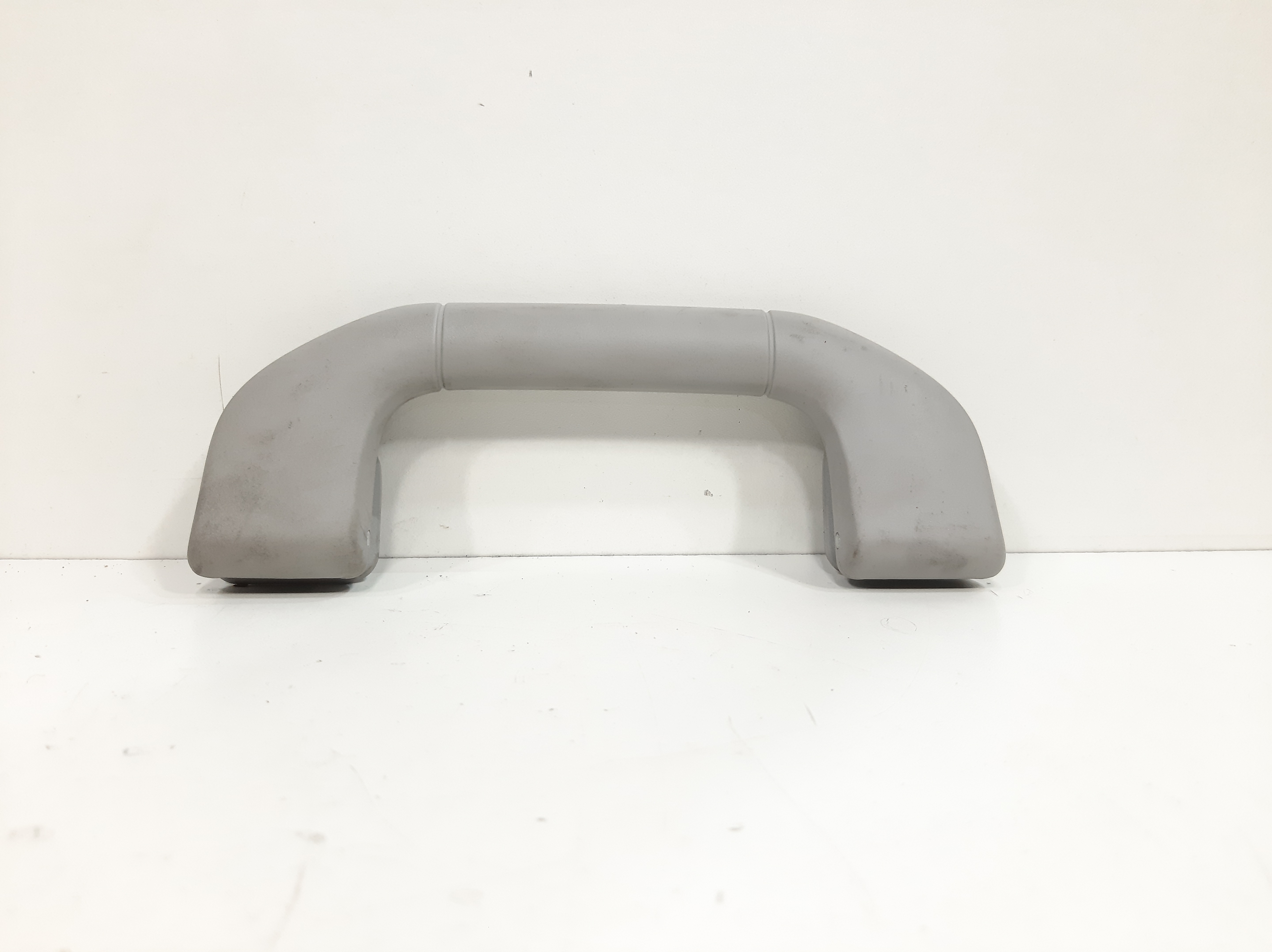 Alça Mão Teto Dianteira Direita Mercedes C180 2008 A 2014 4