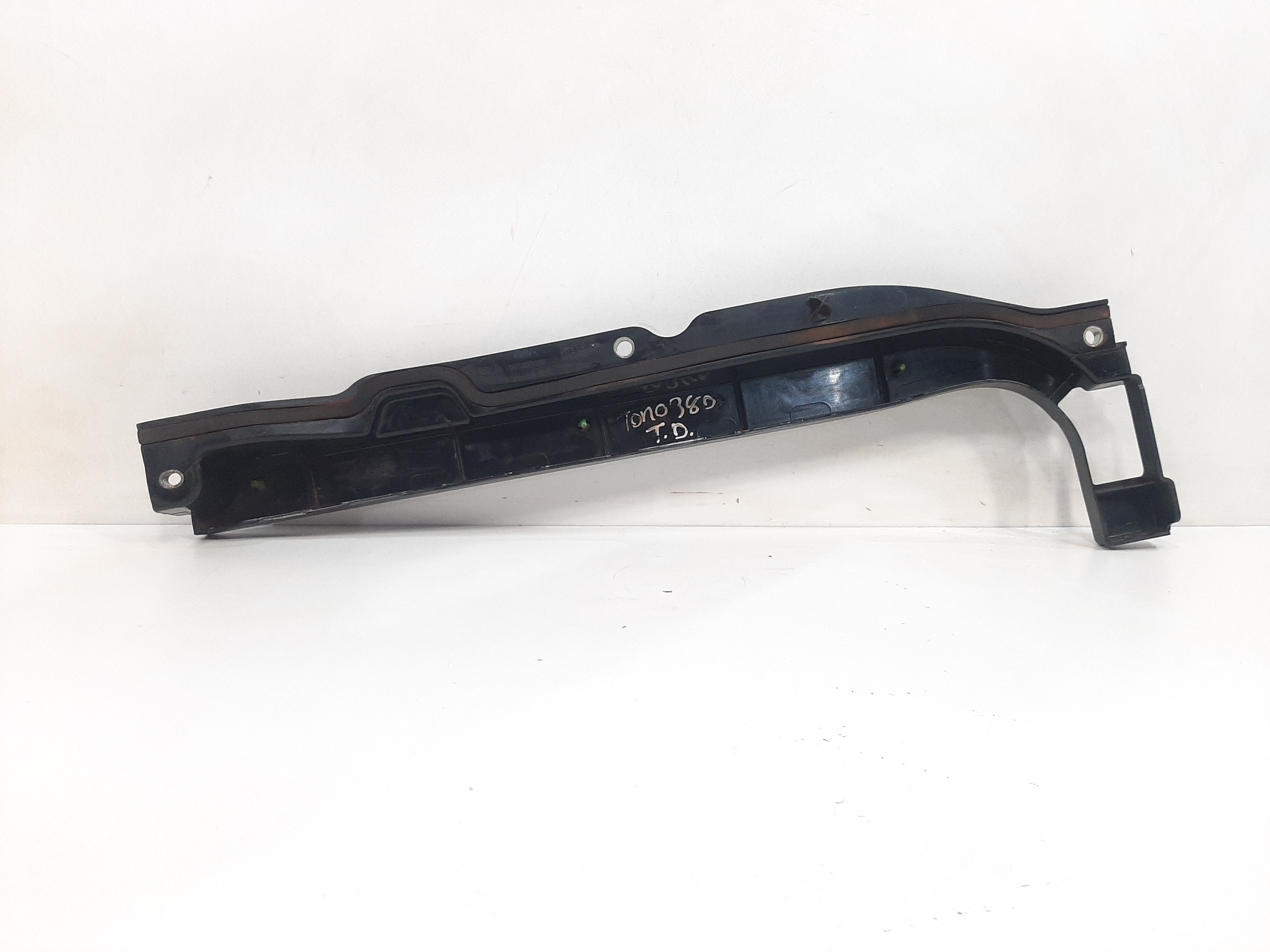 Moldura Lateral Tampa Traseira Direita Fiat Toro 2016 A 2023 7