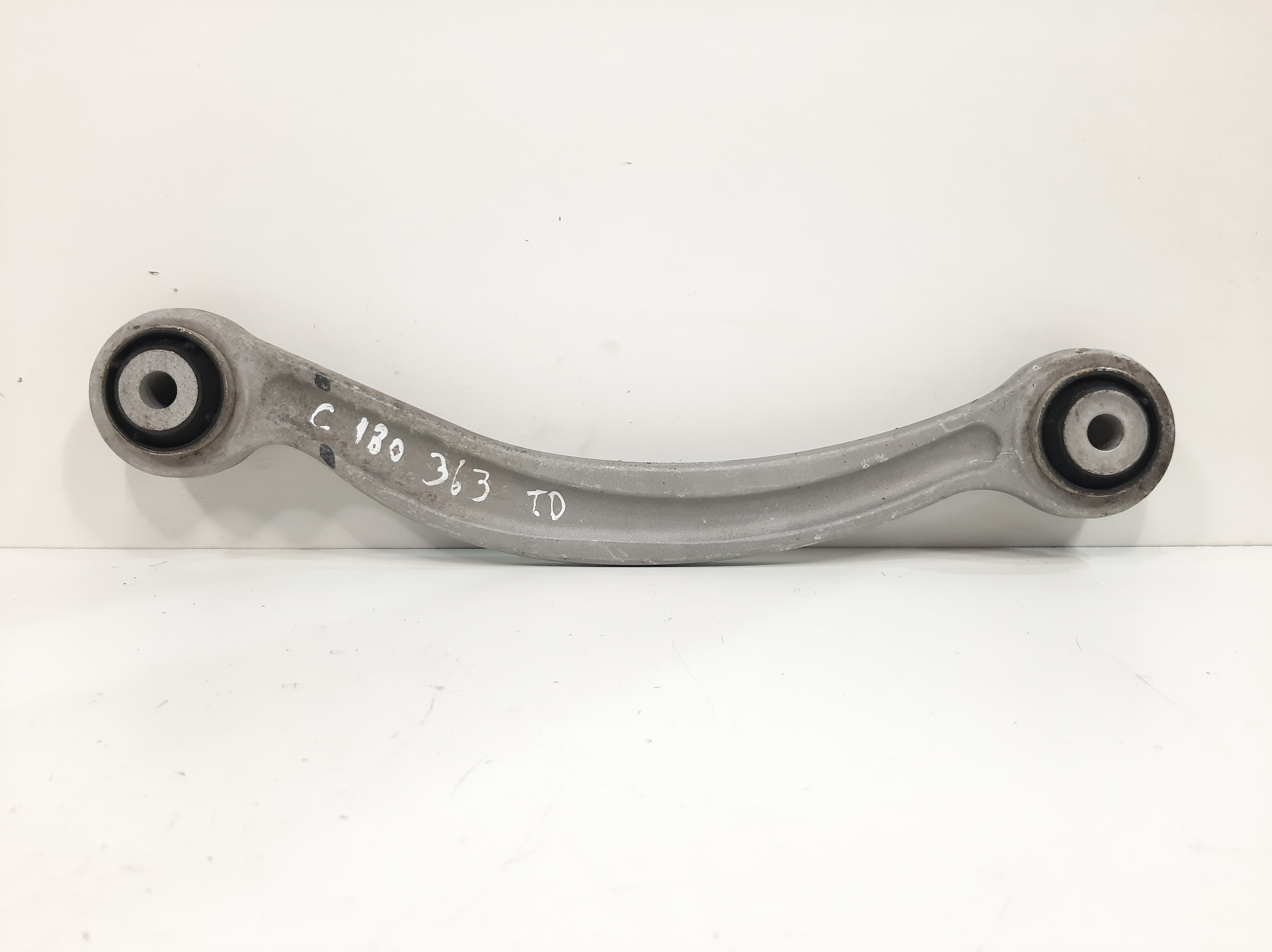 Braço Suspensão Traseira Direita C180 W204 2008 2009 A 2014 5