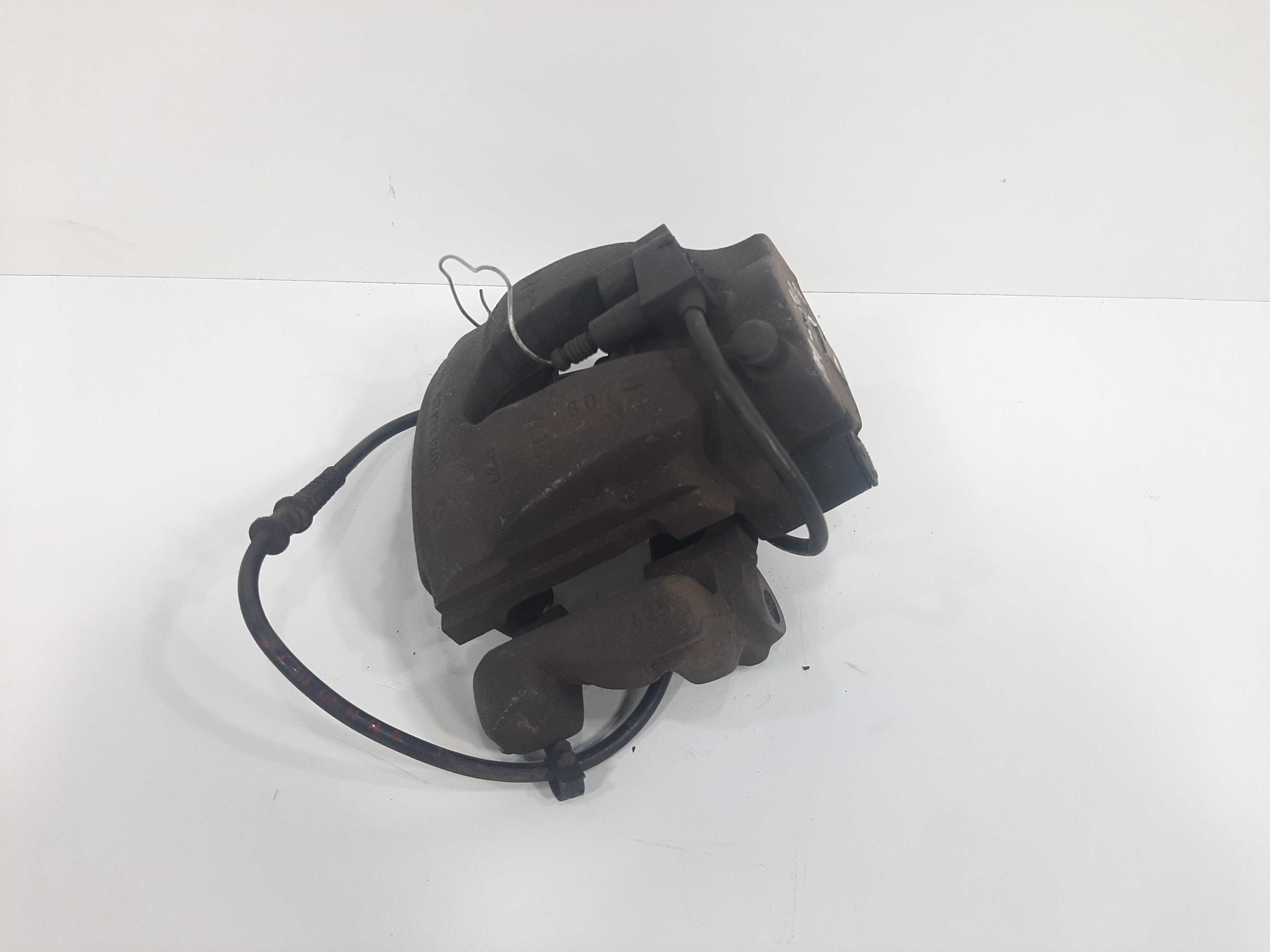 Pinça Freio Dianteira Esquerda Mercedes E320 1998 A 2002 3