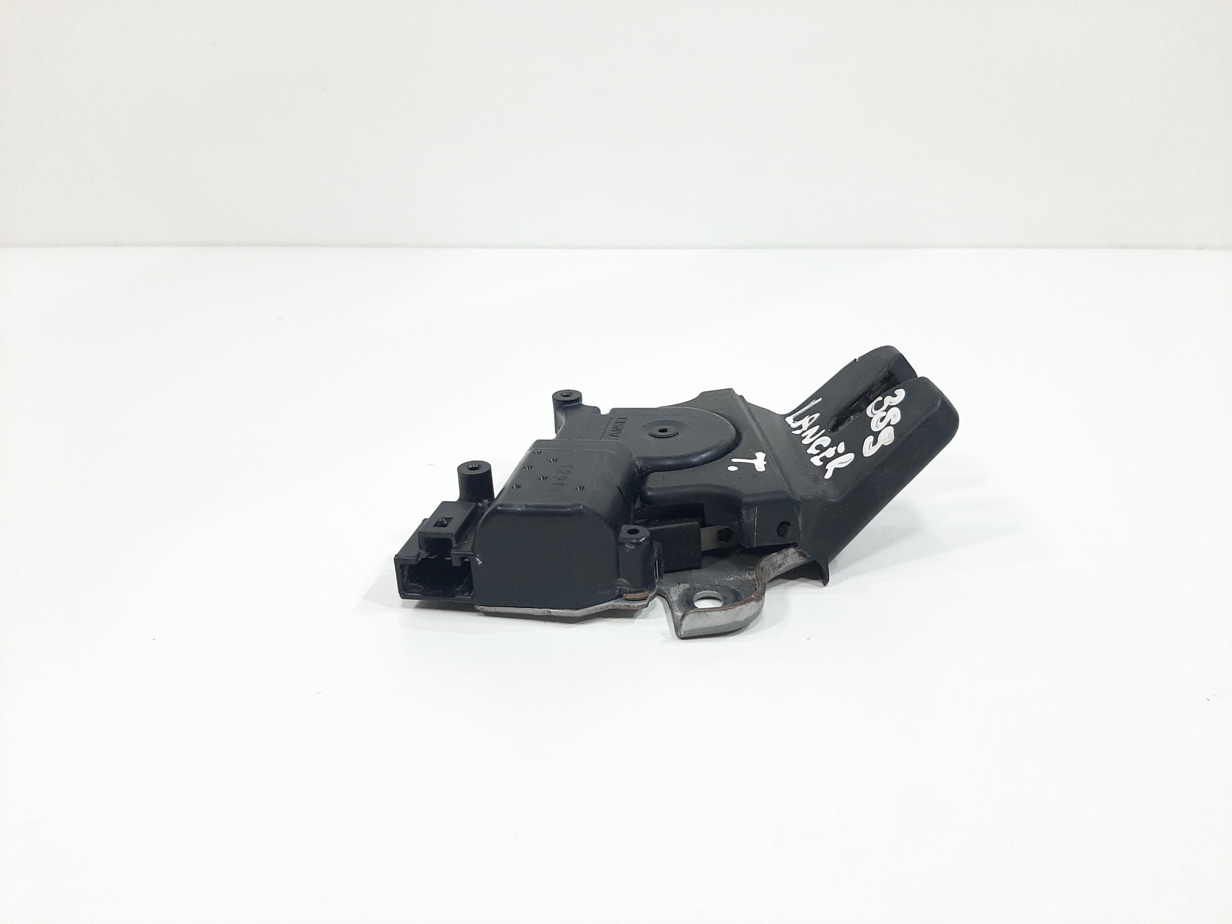 Fechadura Porta Malas Mitsubishi Lancer 2011 2012 A 2018 8