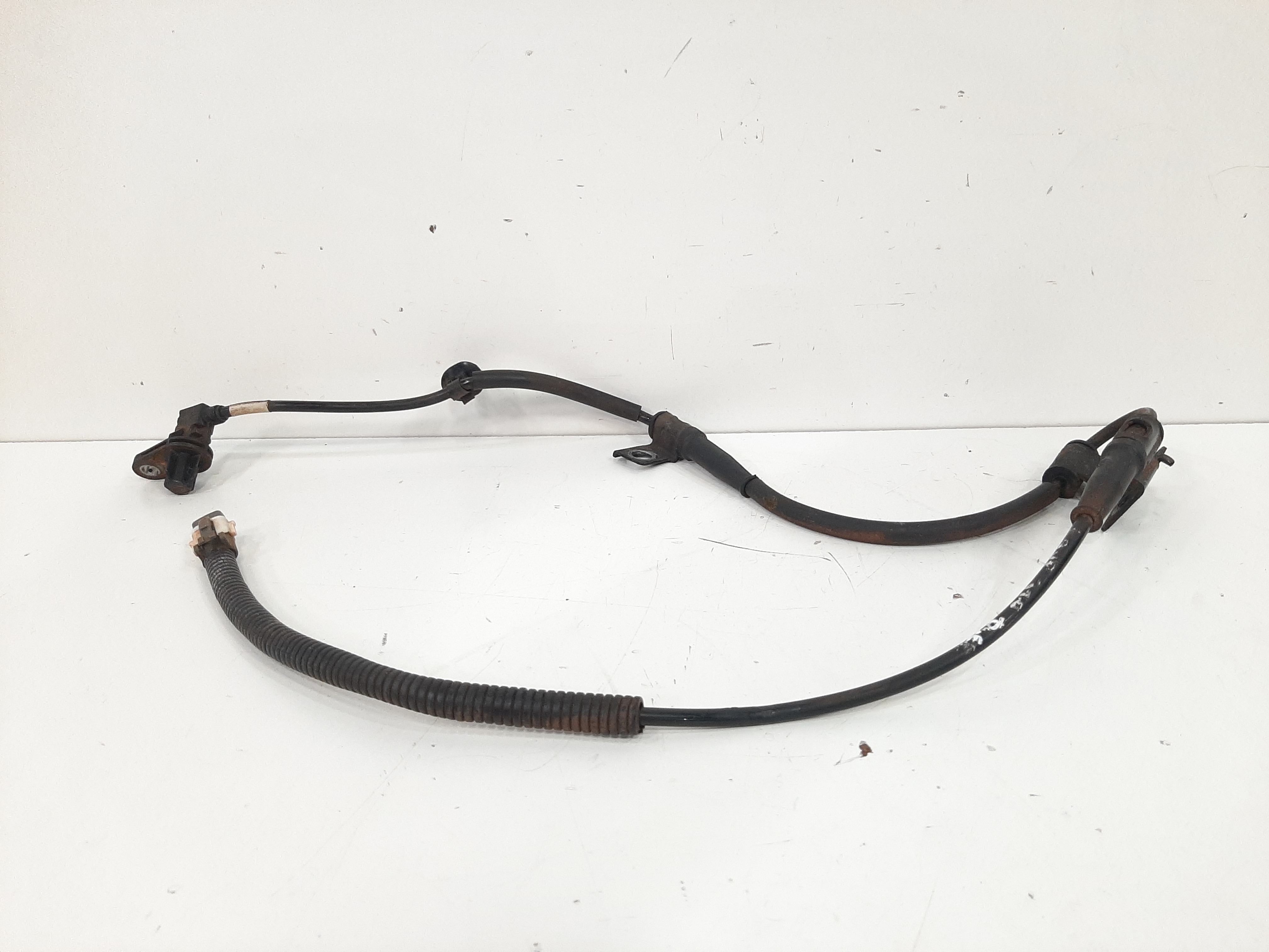 Sensor Abs Dianteira Esquerda Kia Cerato Koup Aut 2011 A 13 2