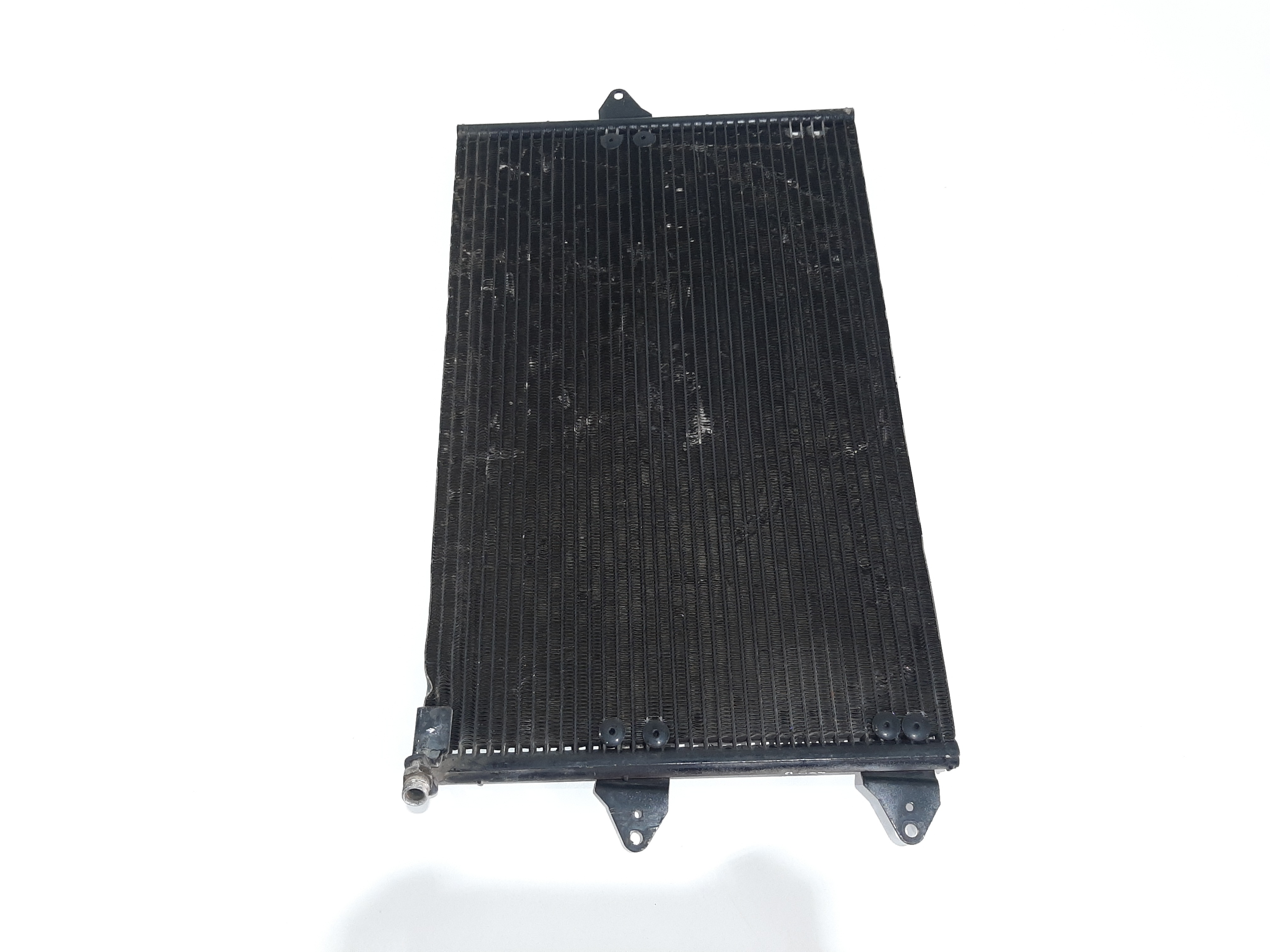 Condensador Vw Volkswagen Van Ap 1.6 1999 2000 2001 2002 2