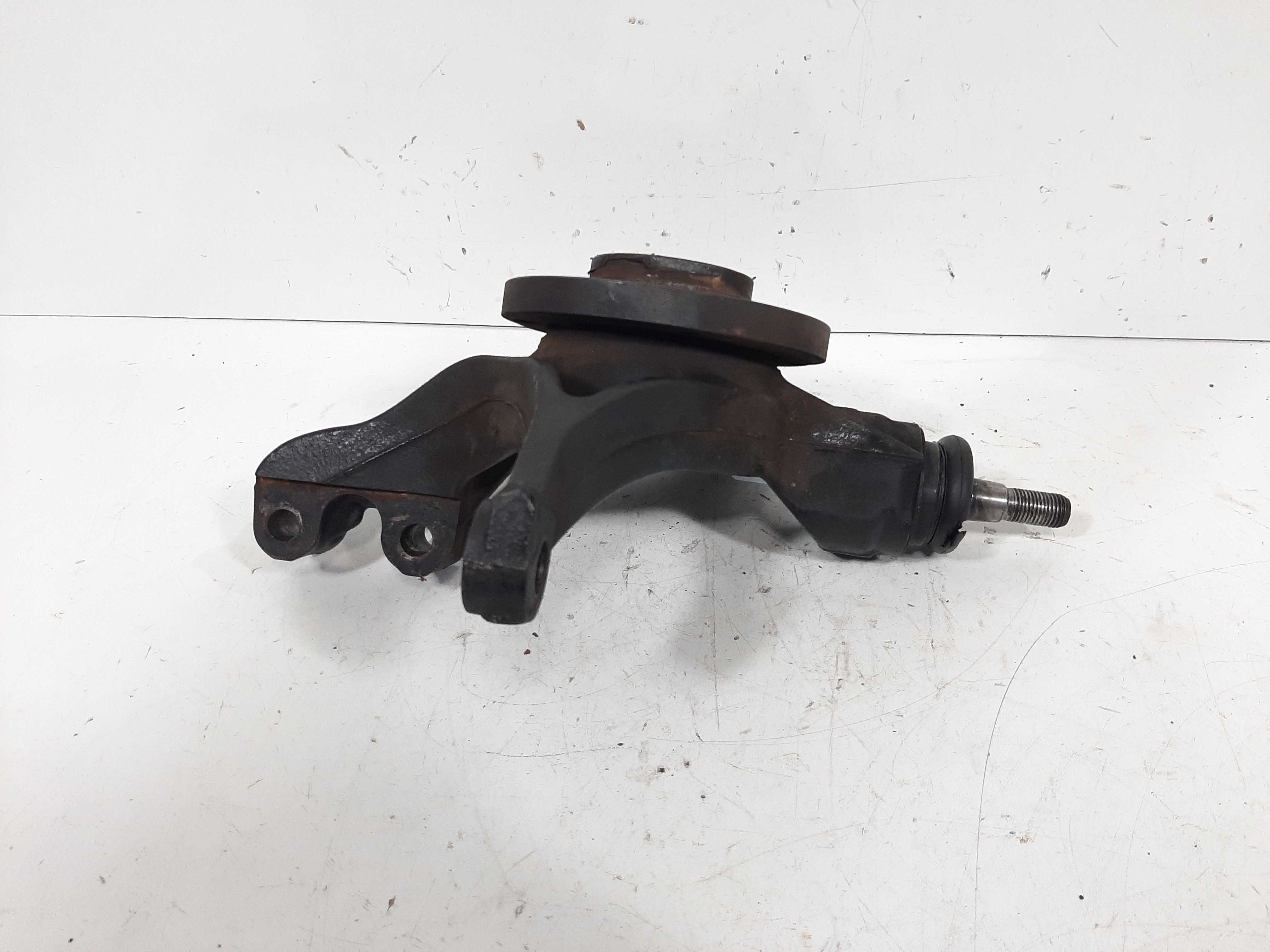 Cubo Montante Dianteiro Direito C4 Pallas 07 A 2013 C/avaria 4
