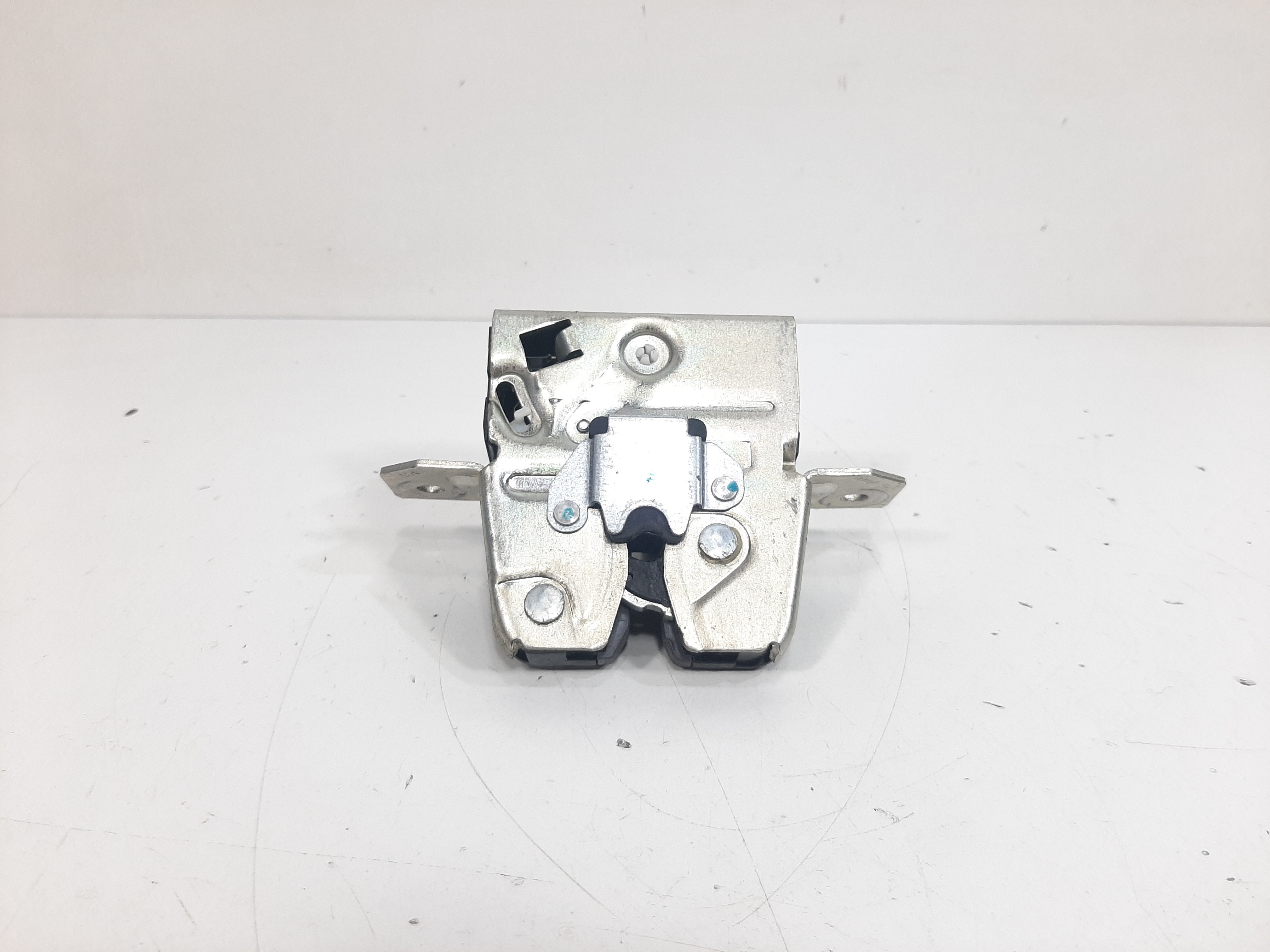 Fechadura Portamalas Mercedes Benz A200 W176 2013 A 2018 4