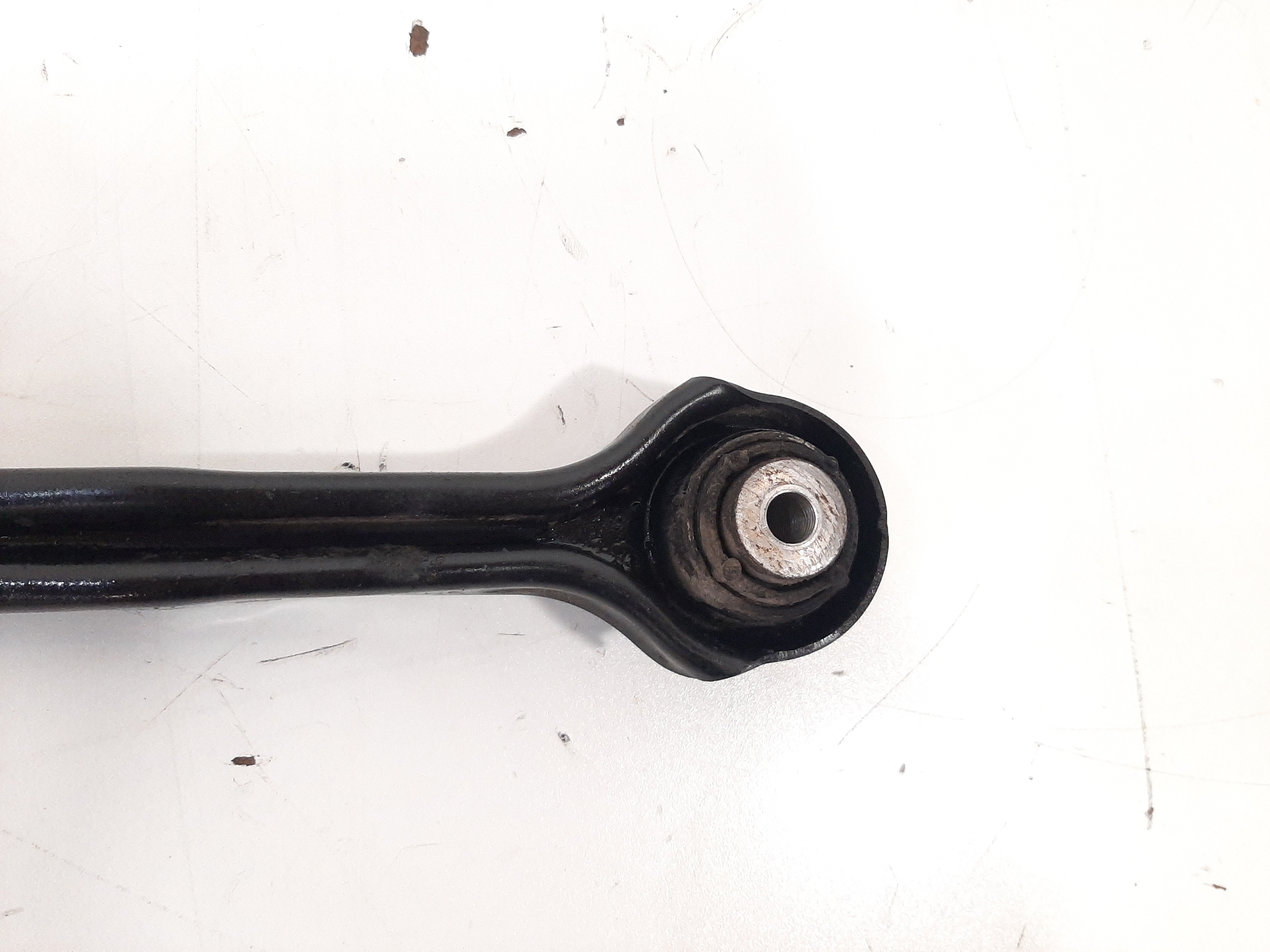 Braço Suspensão Traseiro Direito Bmw 118i 120i 2006 A 2012 5