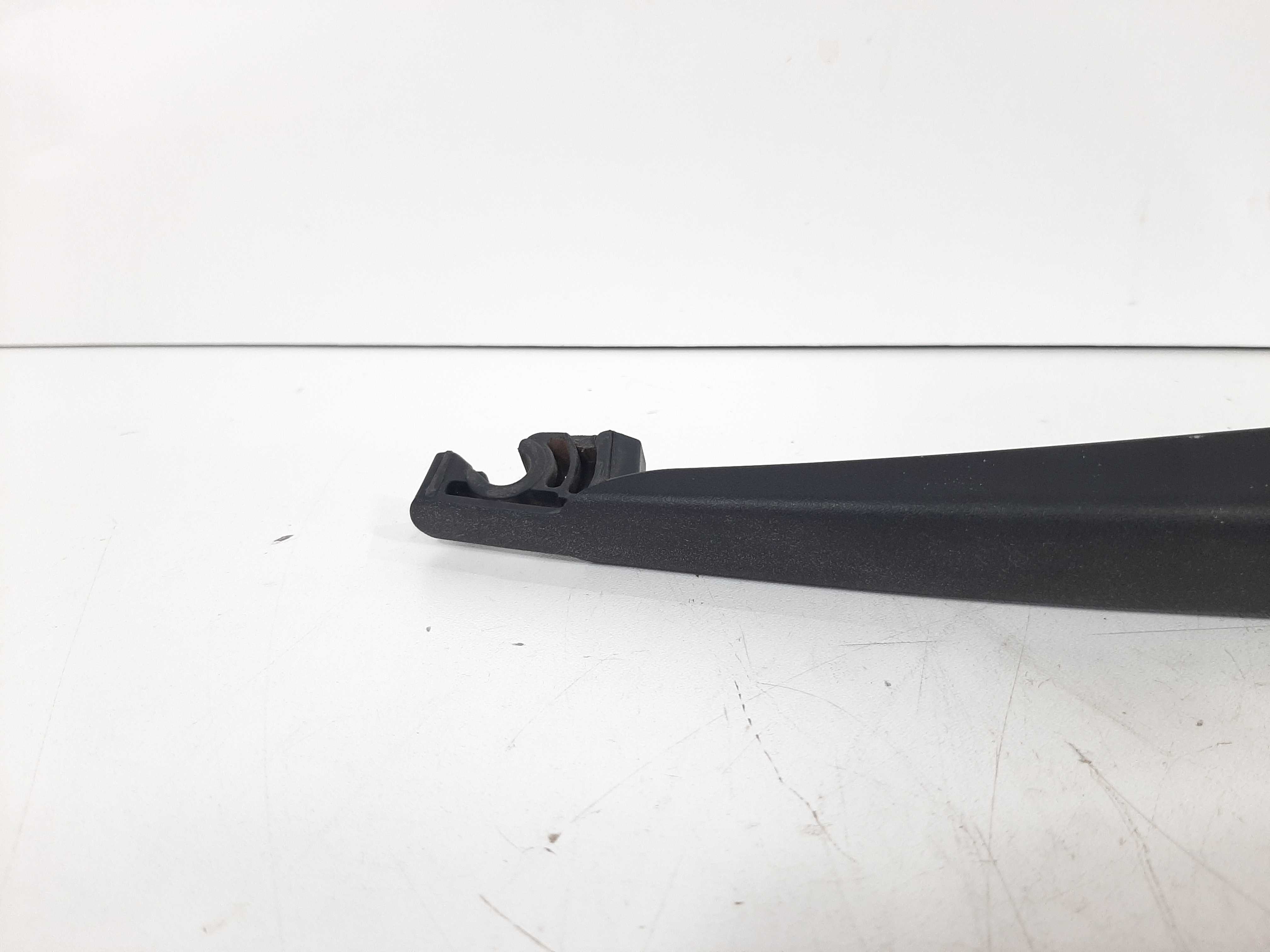 Braço Limpador Vigia Traseiro Hyundai I30 2009 2010 A 2012 6