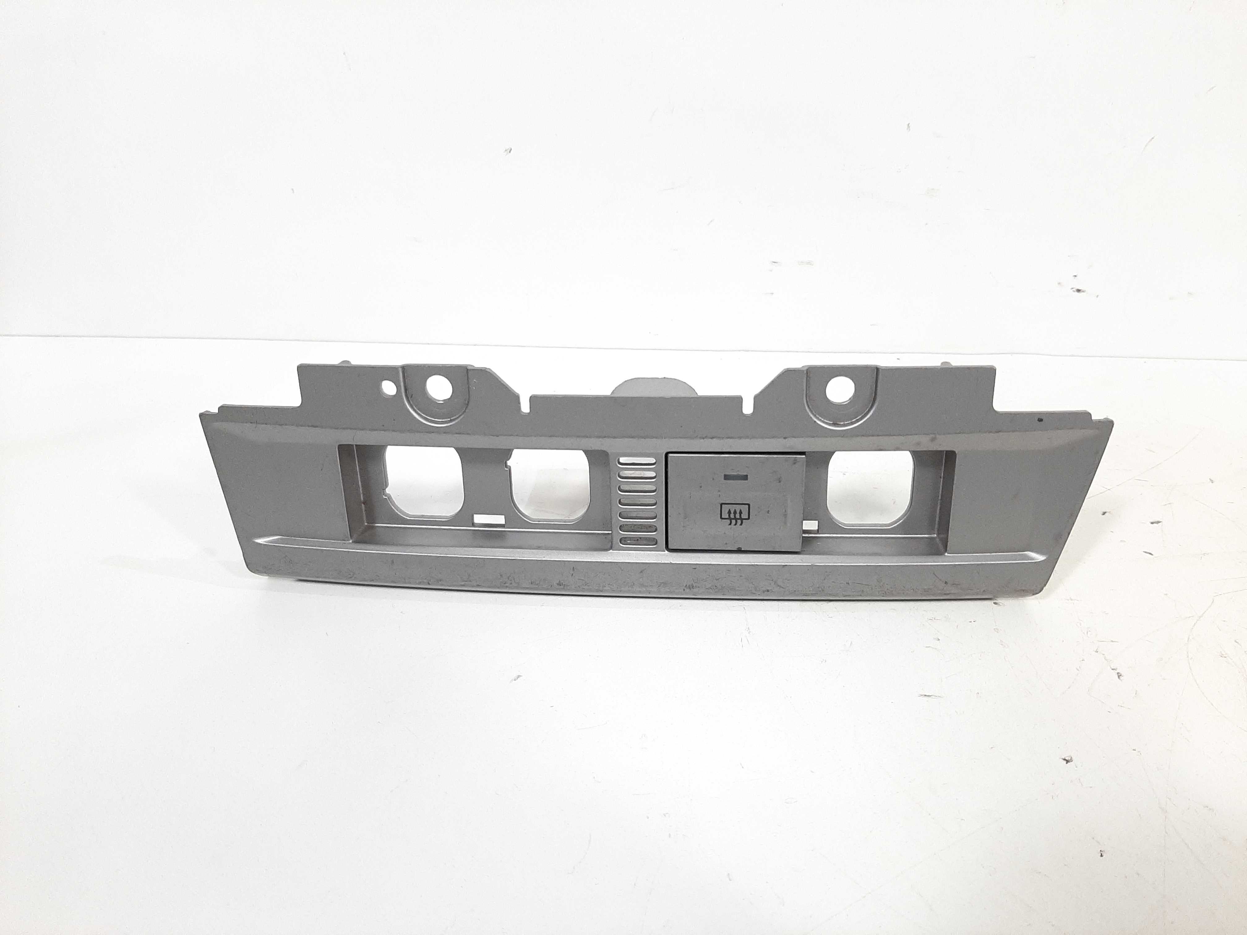 Botão Desembaçador Focus Sedan C/ Moldura 2009 2010 A 2012 1