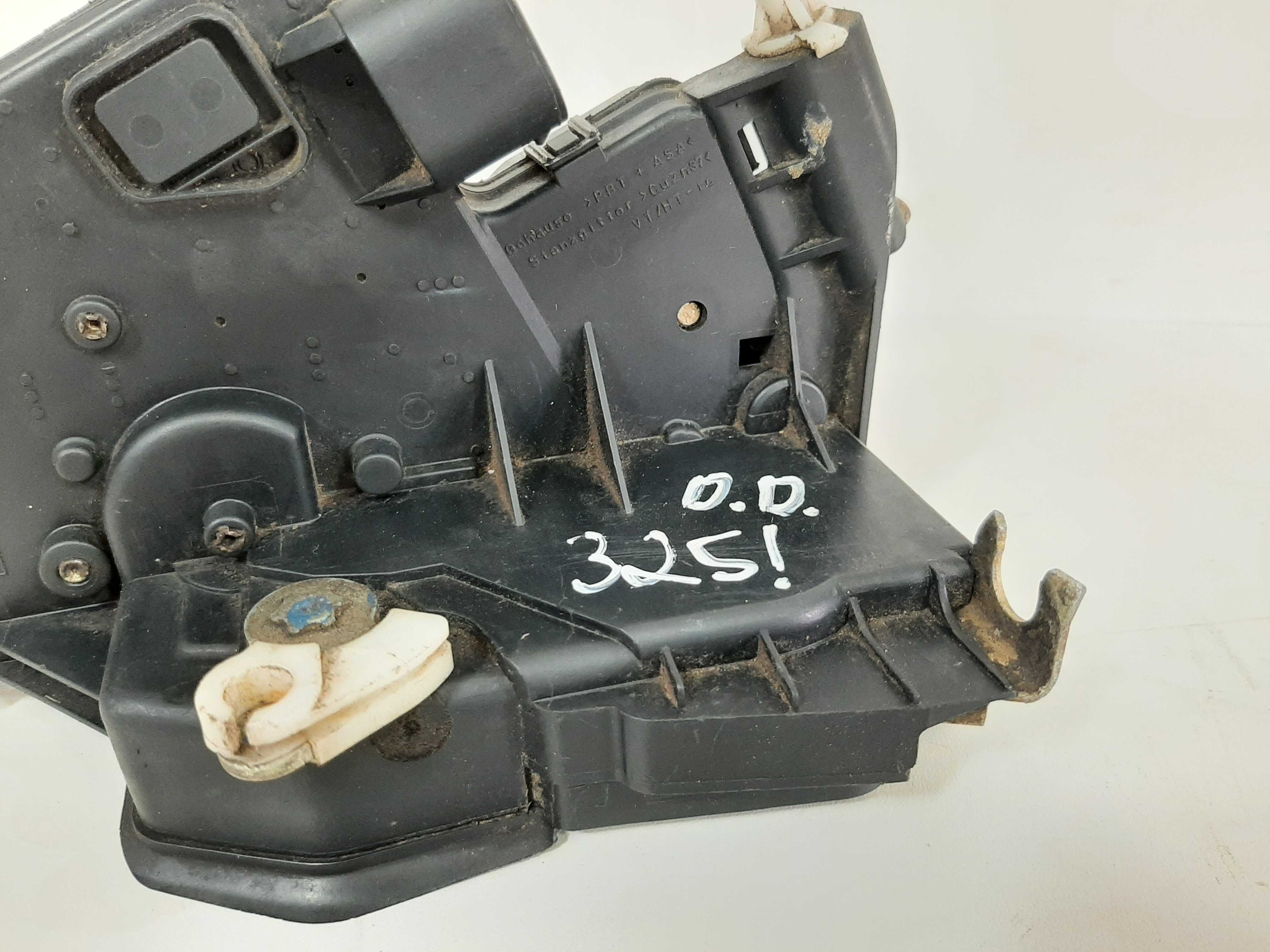 Fechadura Porta Dianteira Direita Bmw 325i 1998 1999 A 2005 3
