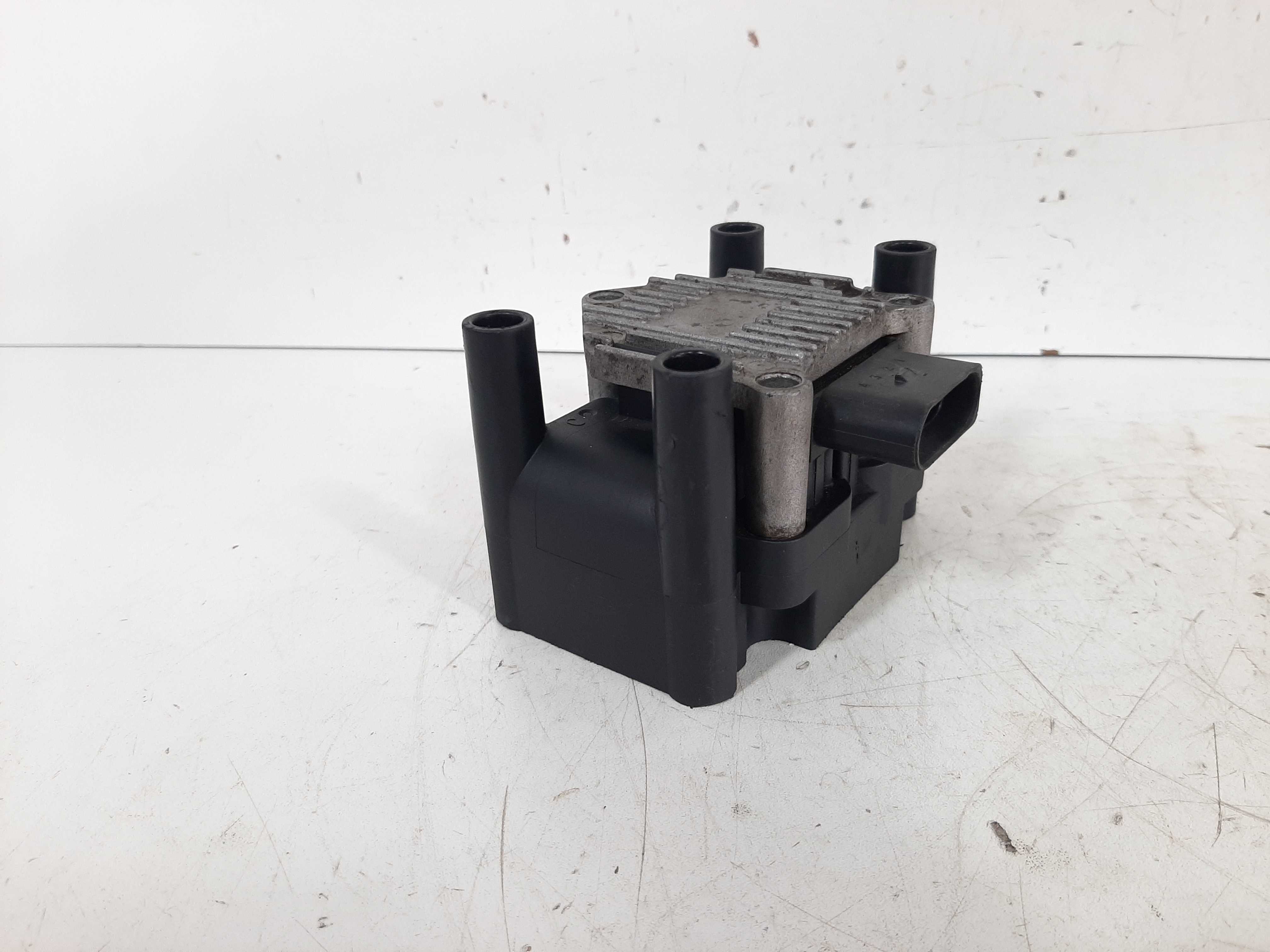 Bobina Ignição Audi A3 Paralelo 1997 1998 1999 2000 A 2003 6