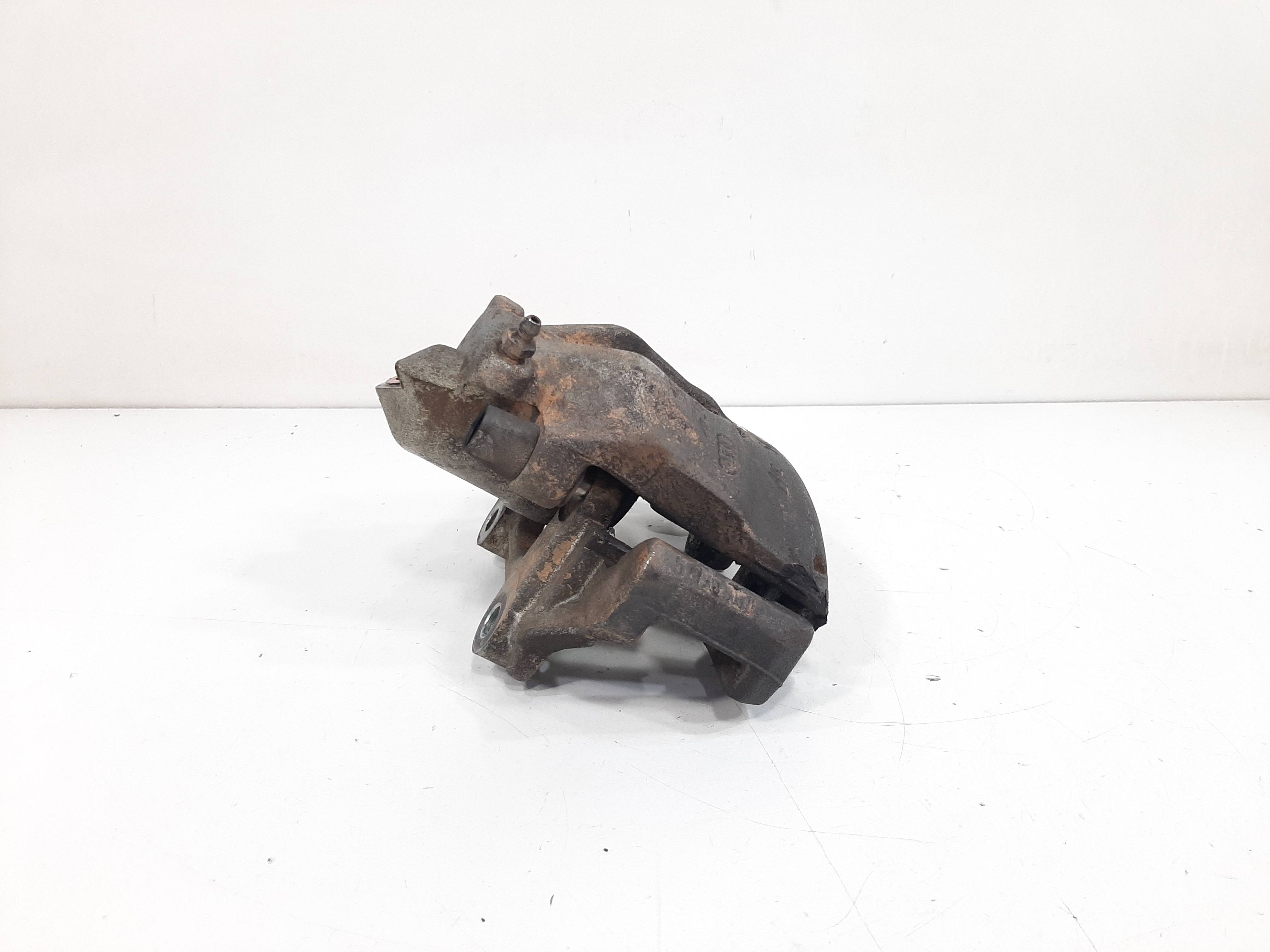 Pinça Dianteira Direita Audi A3 1997 1998 1999 A 2006 9