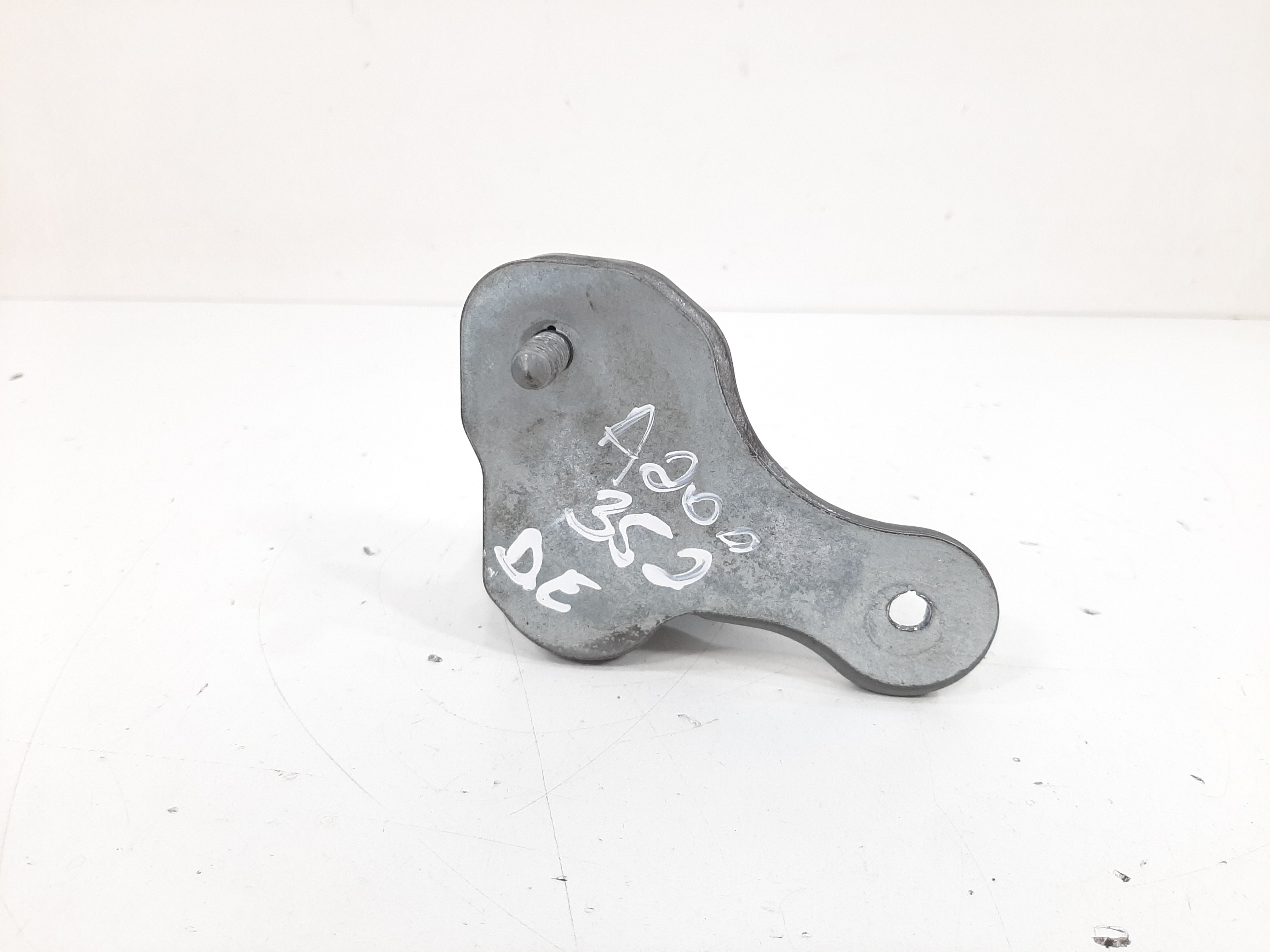 Dobradiça Porta Dianteira Esquerda Mercedes A200 A45 W176 7