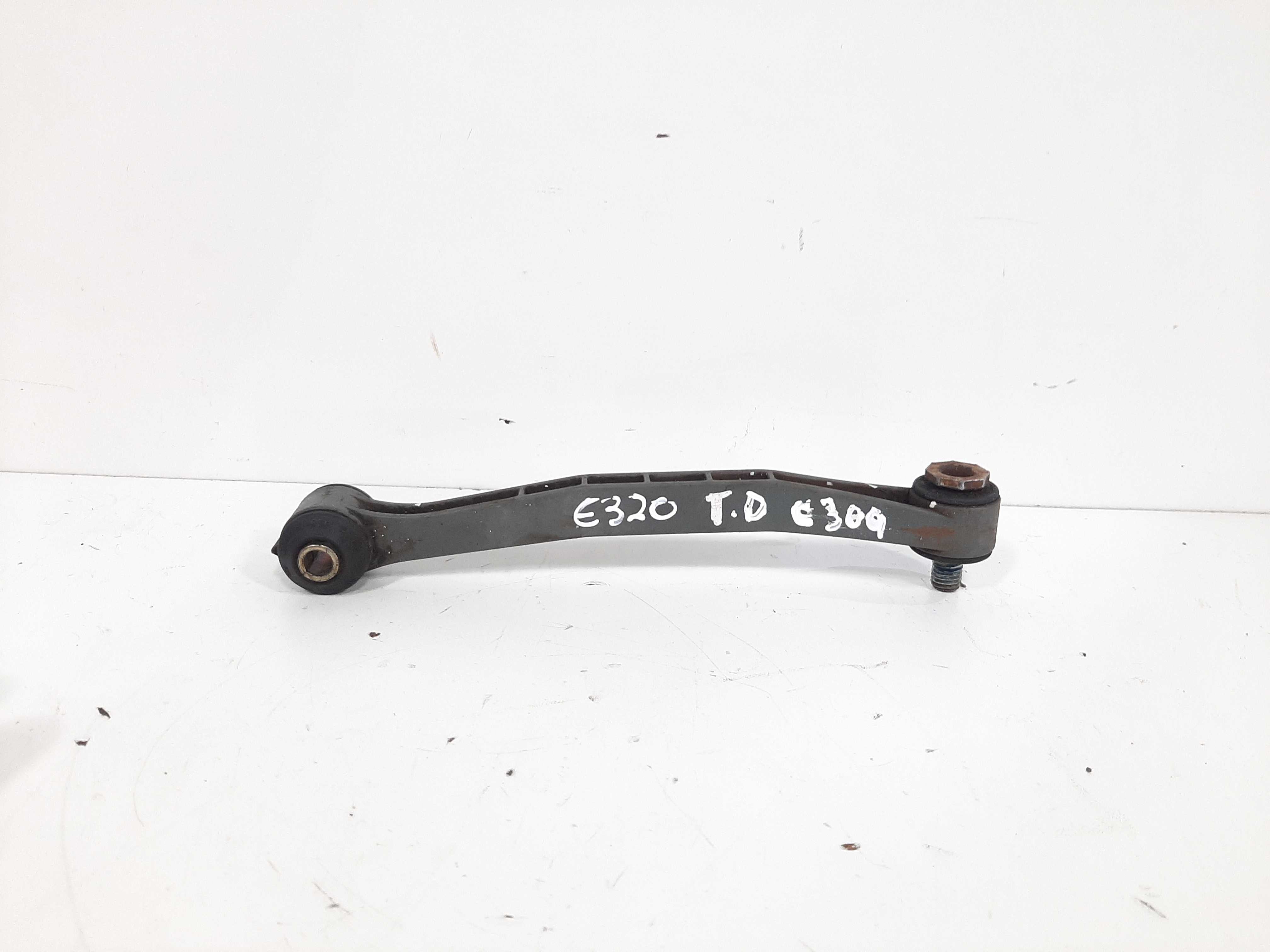 Braço Estabilizador T D Mercedes E320 W210 1998 1999 A 2002 4