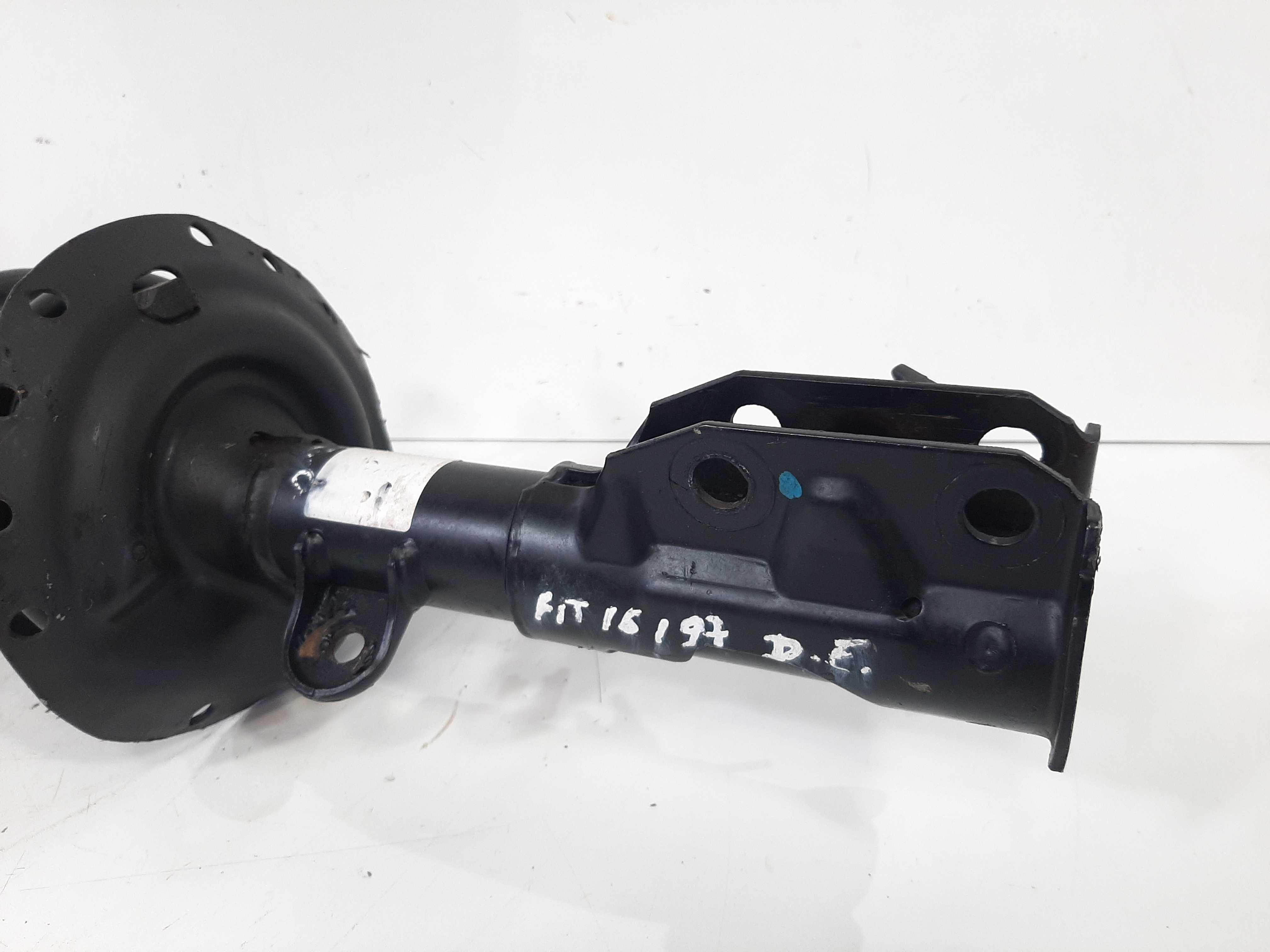 Torre Amortecedor Dianteiro Esquerdo Honda Fit 2015 A 2020 2