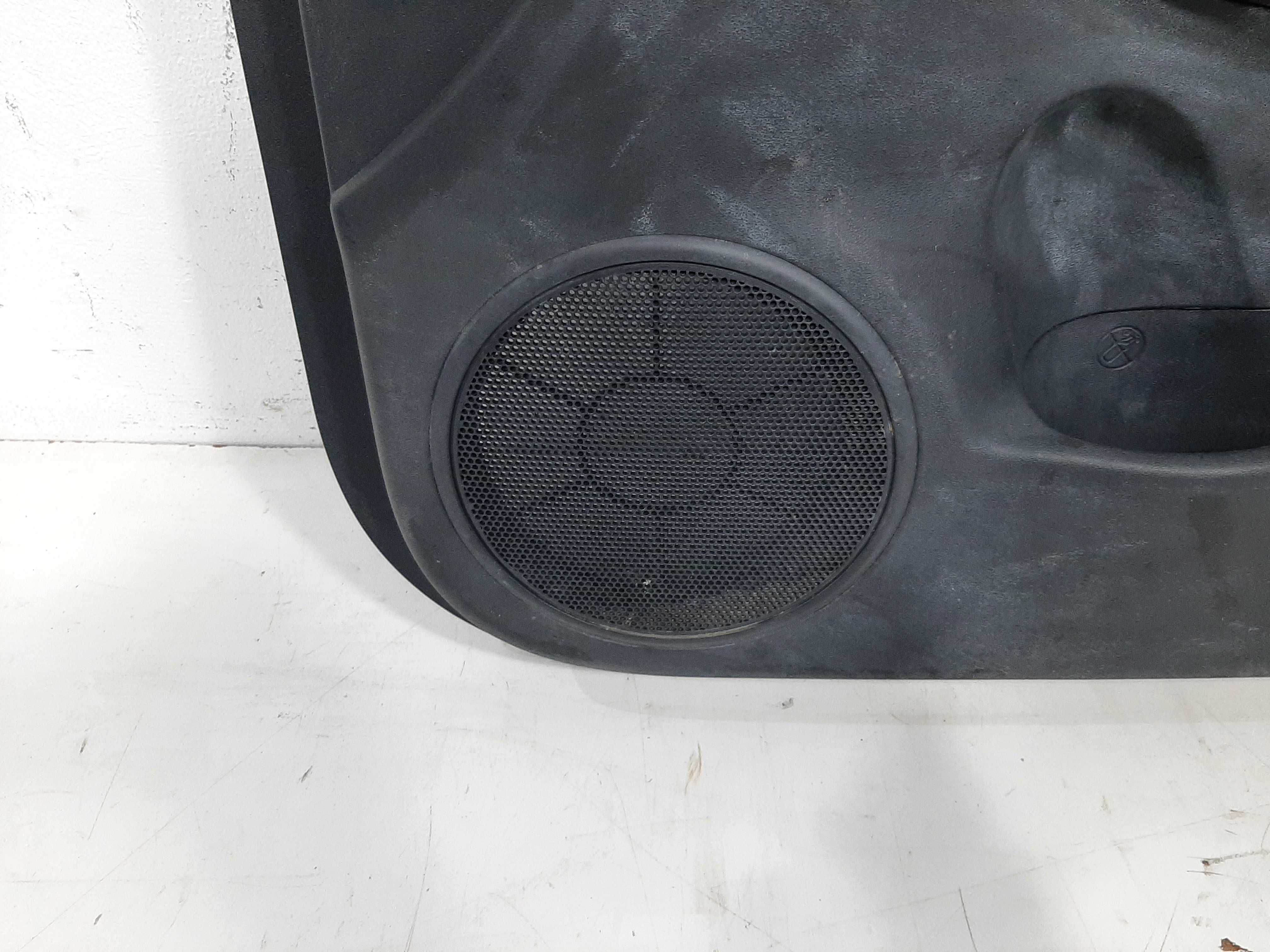 Forro Porta Dianteiro Direito Hyundai I30 2008 2009  A 2012 4