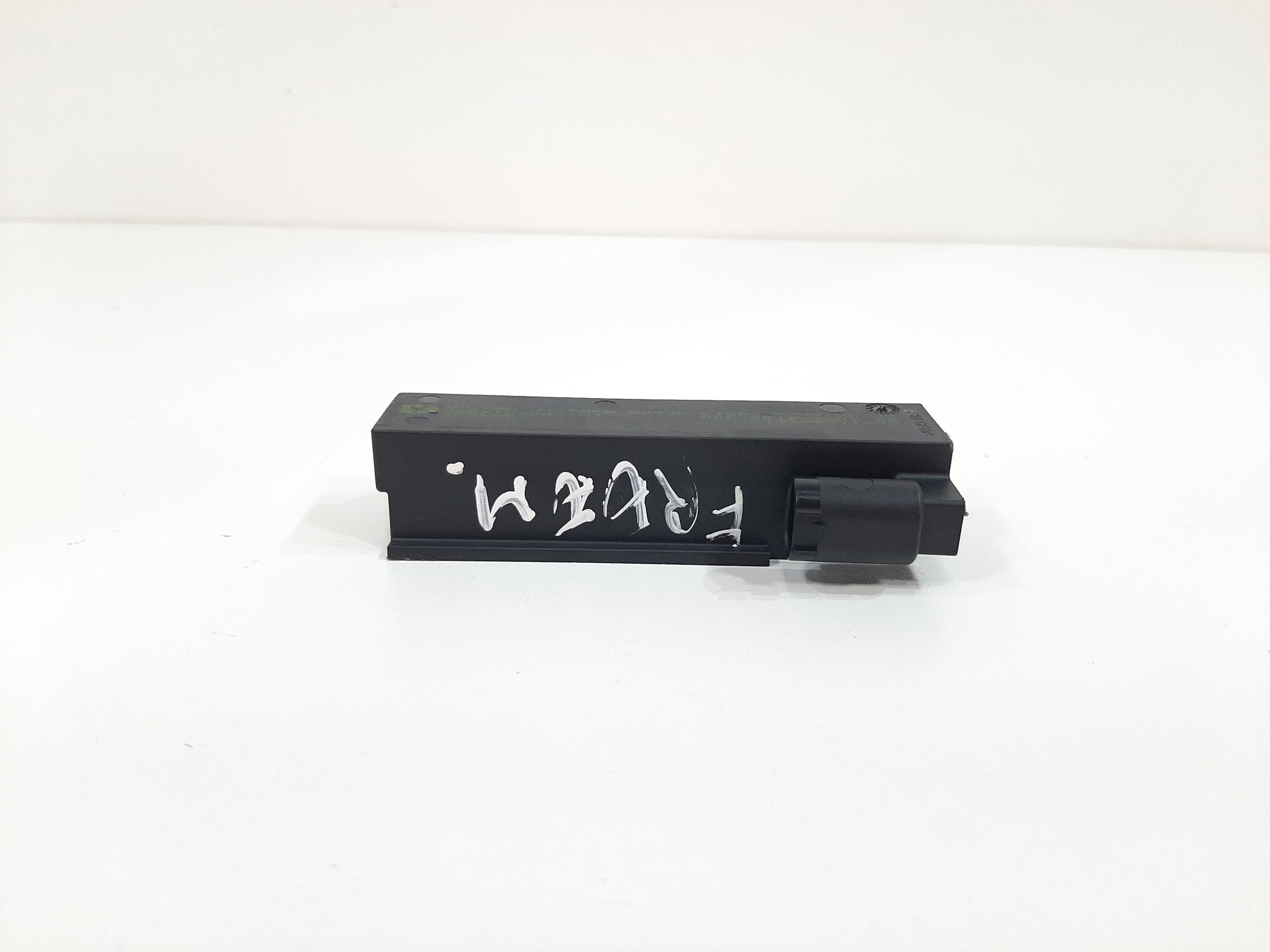 Sensor Antena Kelyess Freemont 2012 A 2016 2840864100300