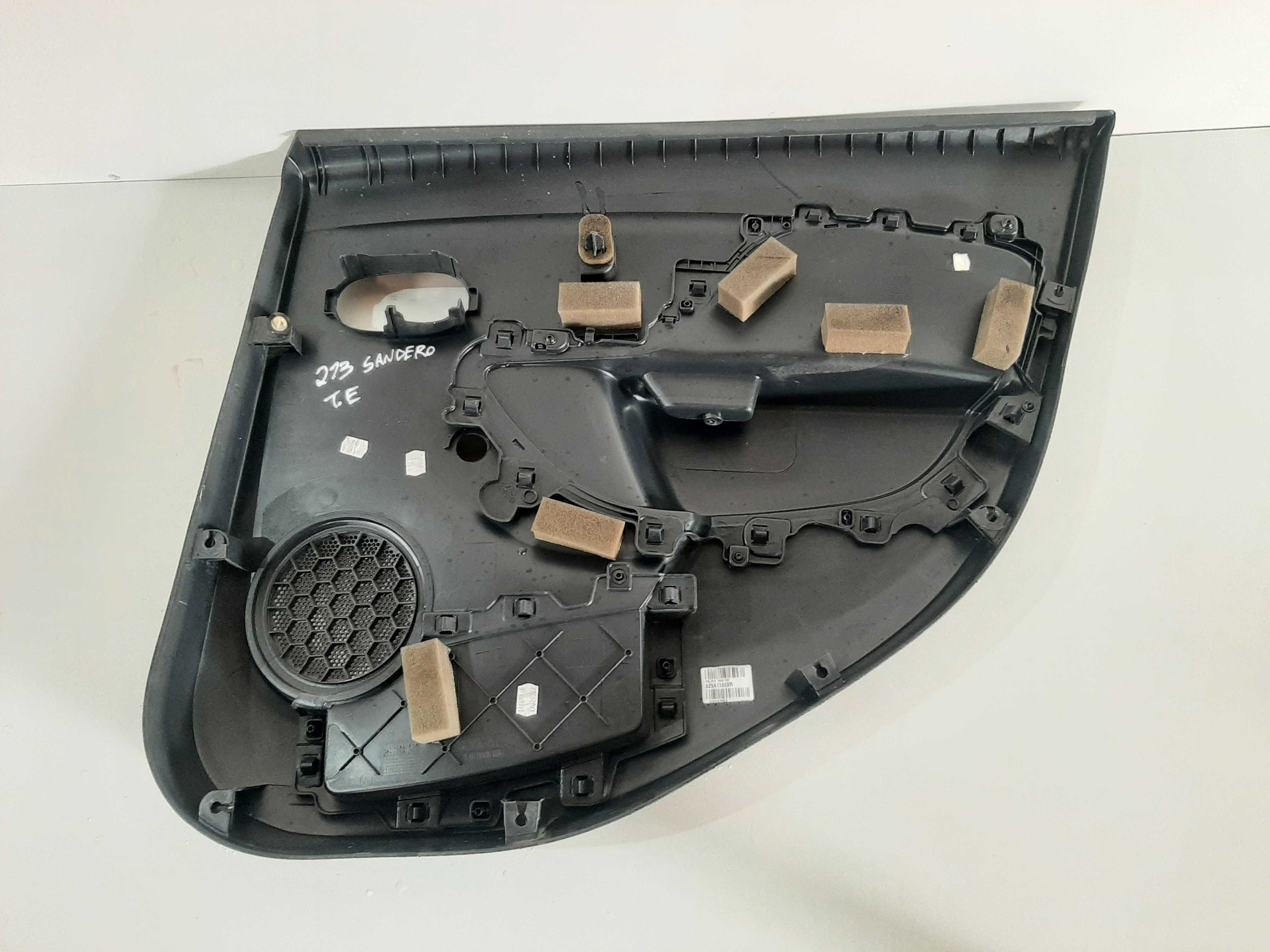 Forro Porta Traseiro Esquerdo Renault Sandero 2014 A 2019 5