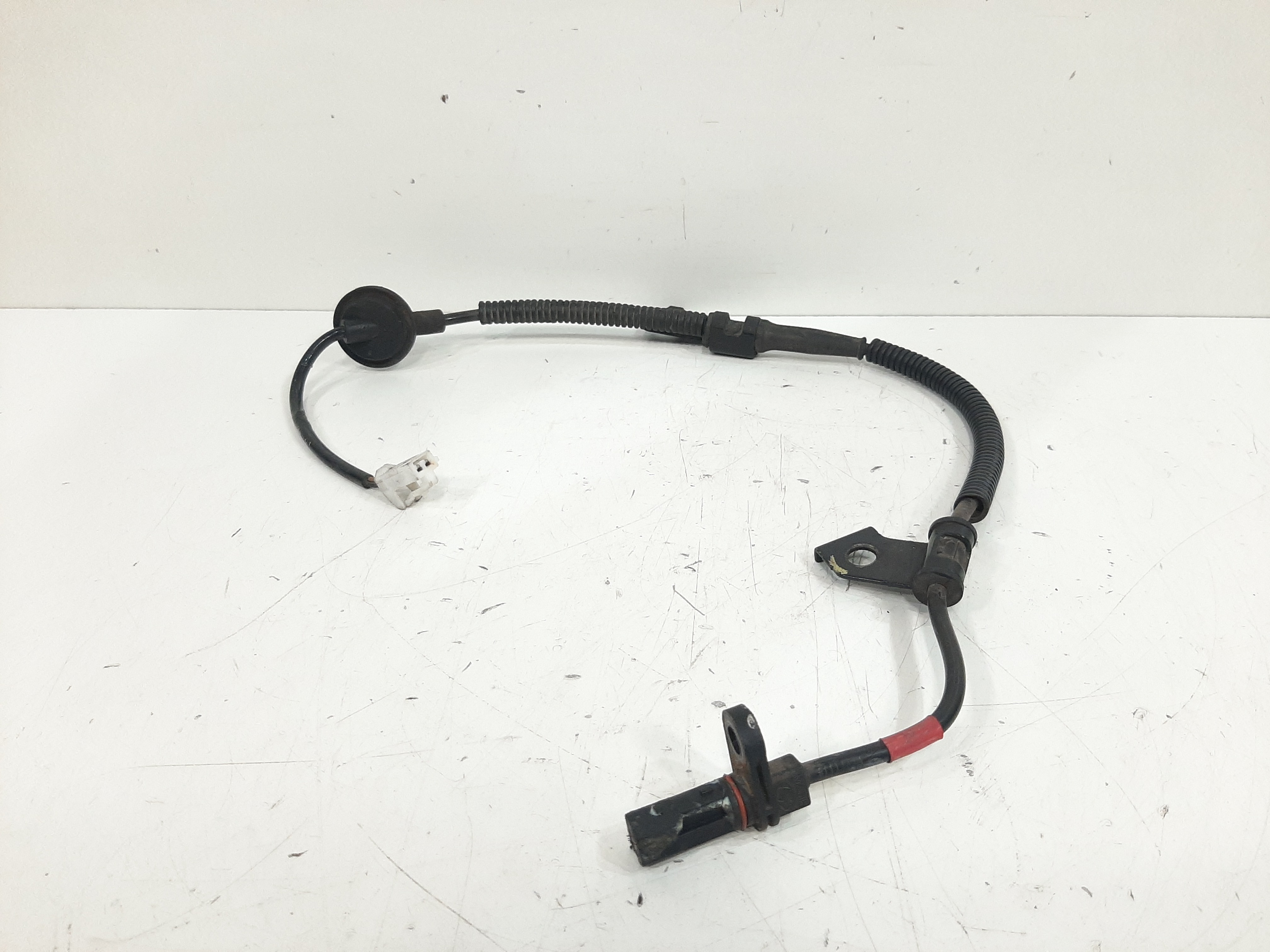 Sensor Abs Traseiro Direito Hyundai Azera 3.3 2007 A 2011 3