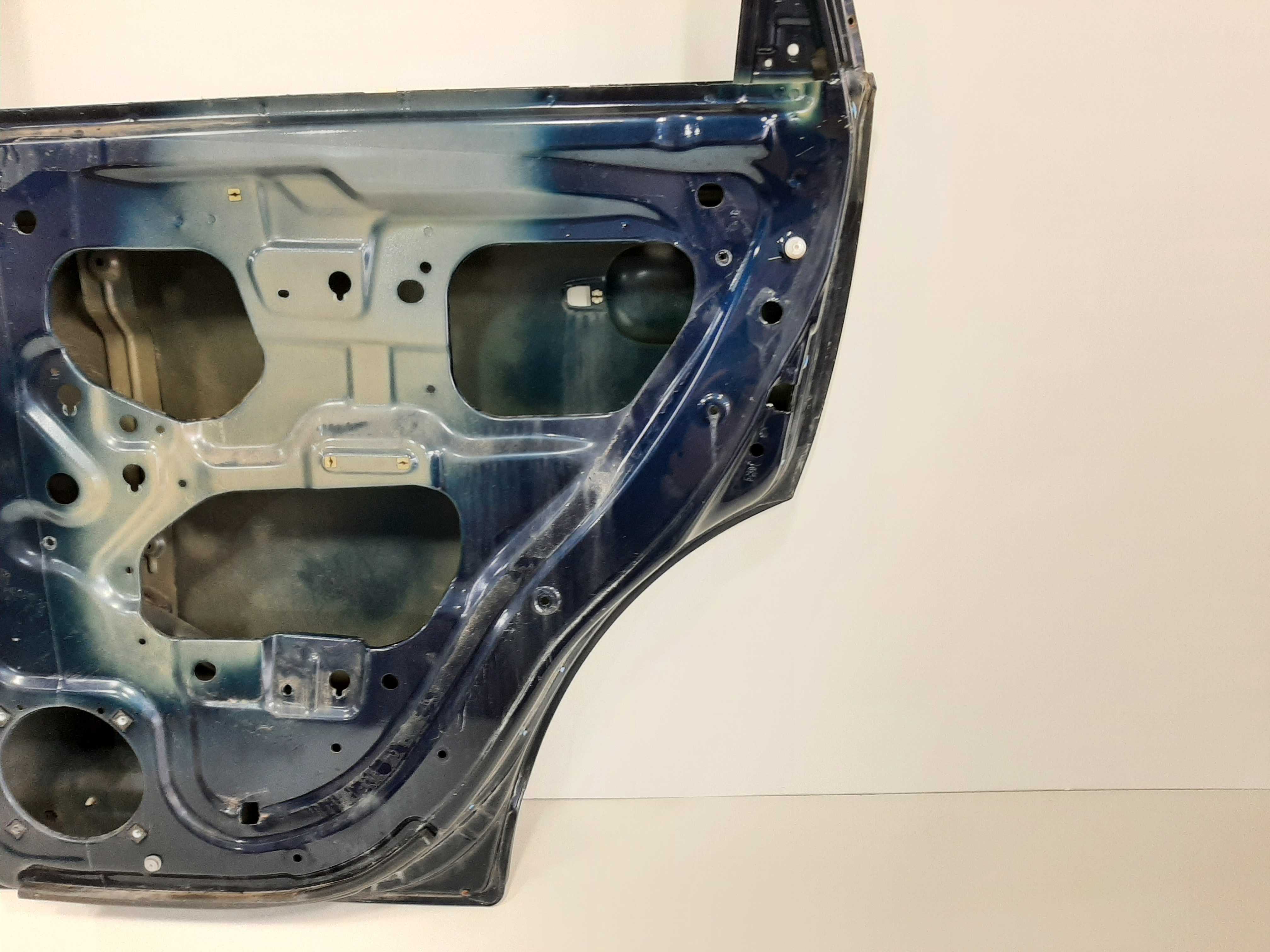 Porta Traseira Direita Gm Chevrolet Captiva 2008 A 2016 9