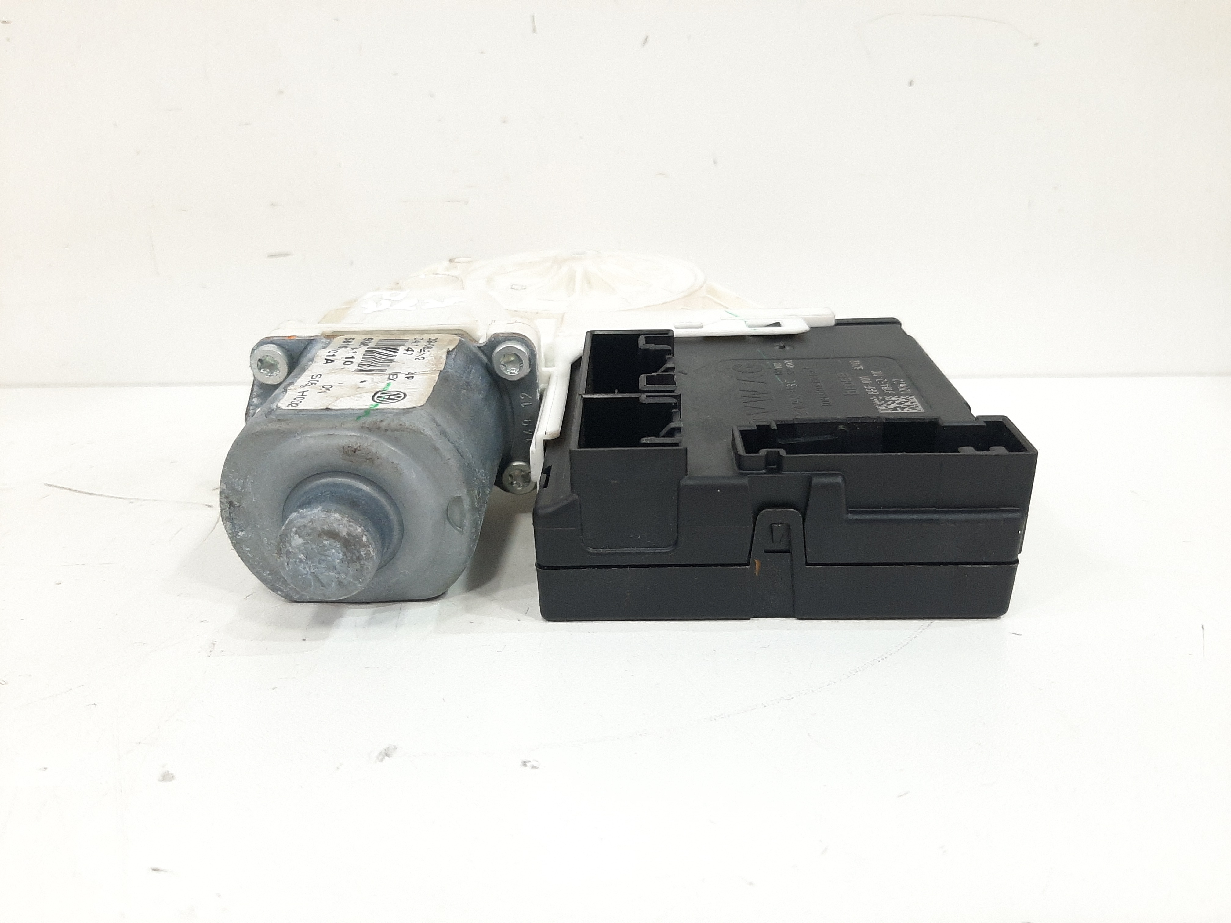 Motor Maquina Vidro Dianteira Esquerda Vw Jetta 2011 A 2017 5