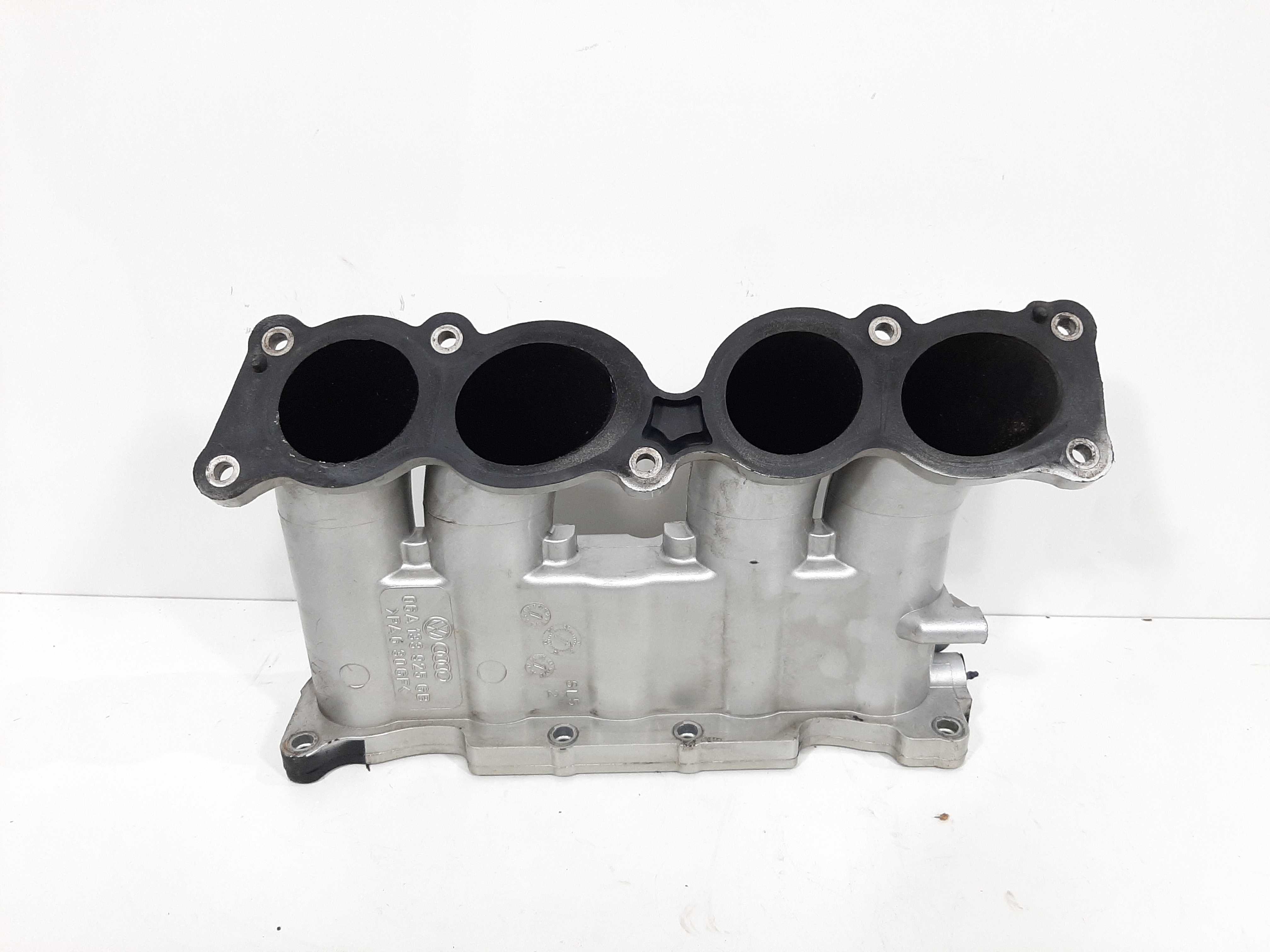 Coletor De Admissão Audi A3 1.8 20v Gasolina 125cv 06a133925 9