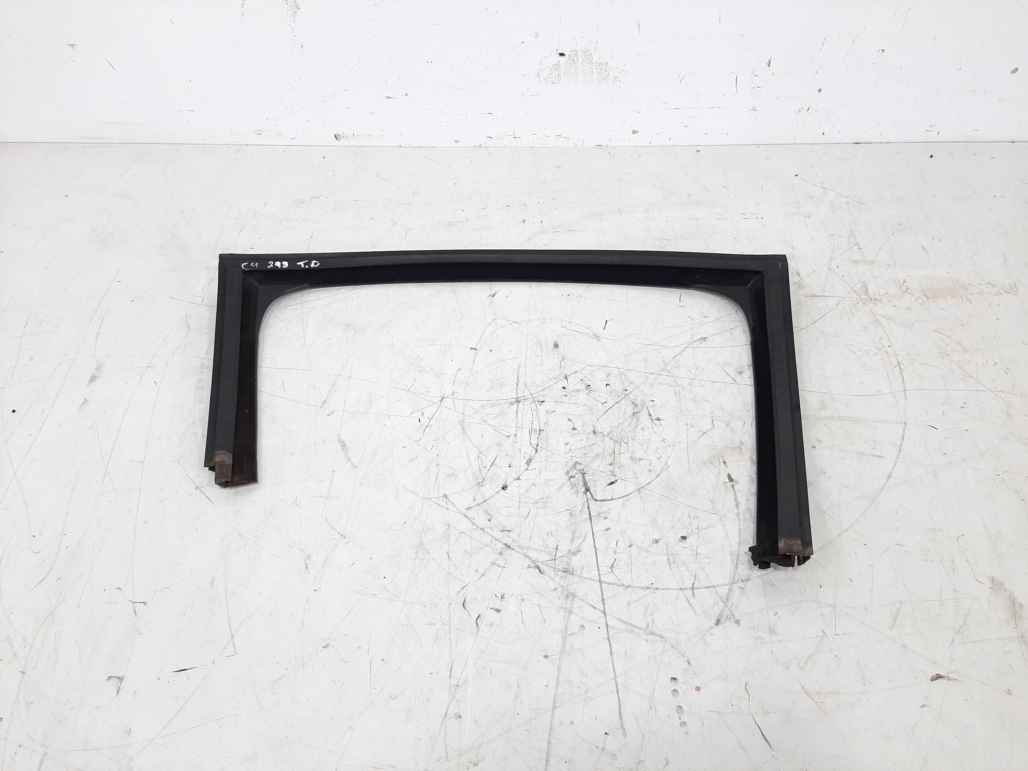 Borracha Guarnição Traseira Direita Citroen C4 2007 A 2013 7