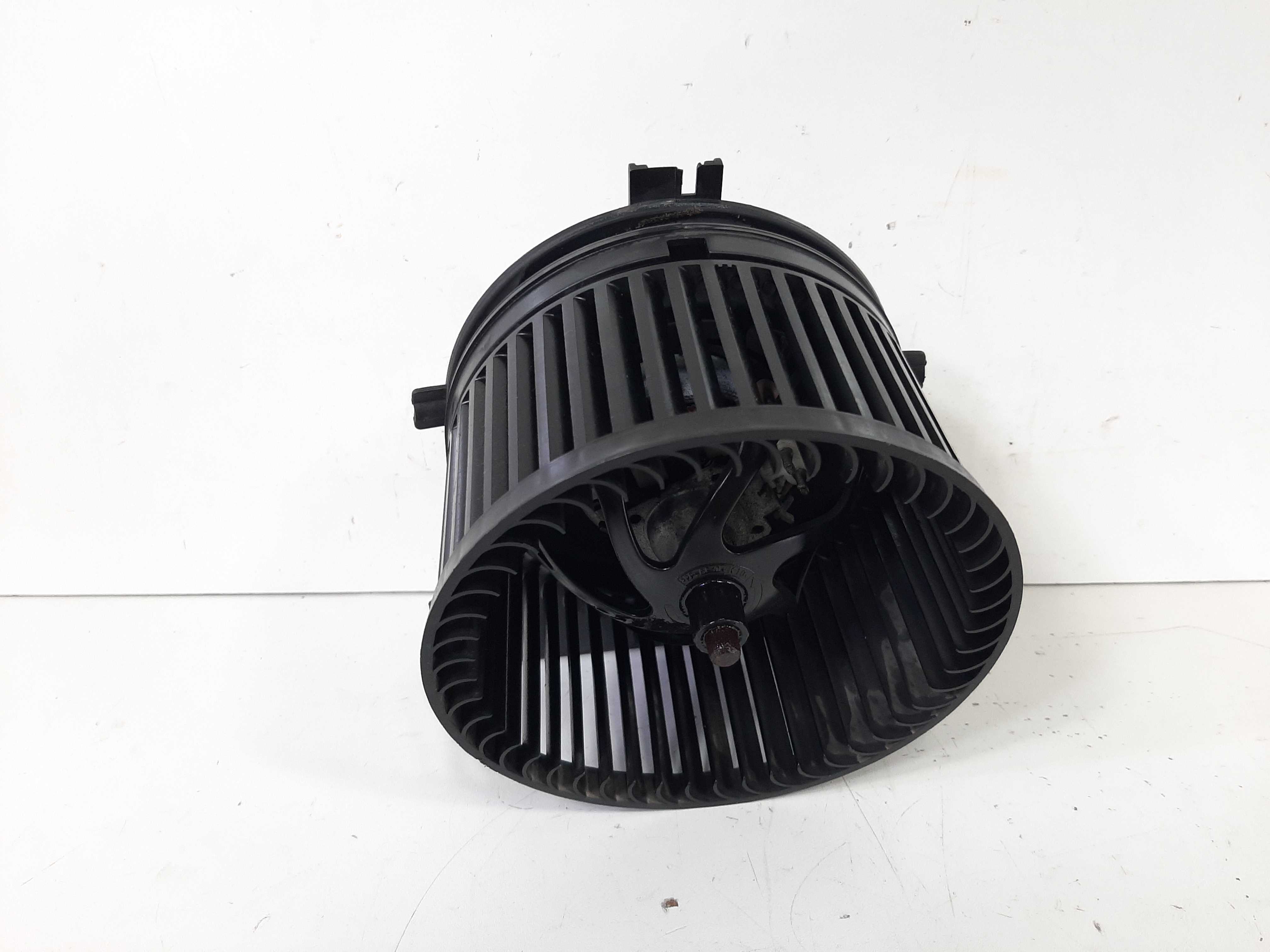 Eletroventilador Interno Ar Condicionado Audi A3 1997 A 2003 3
