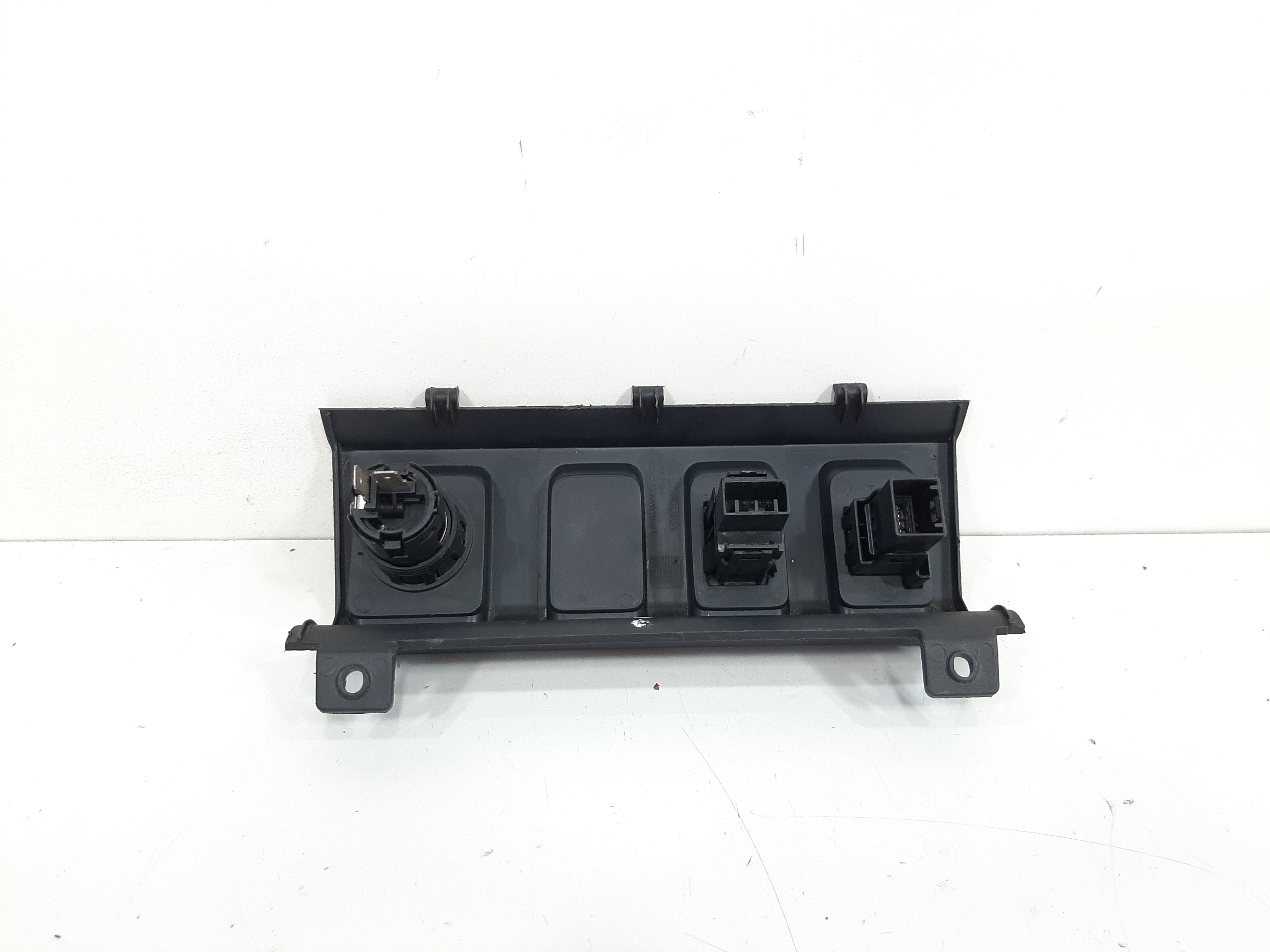 Tomada Auxiliar 12v Aux Usb Power Honda Hrv 2015 A 2019 9