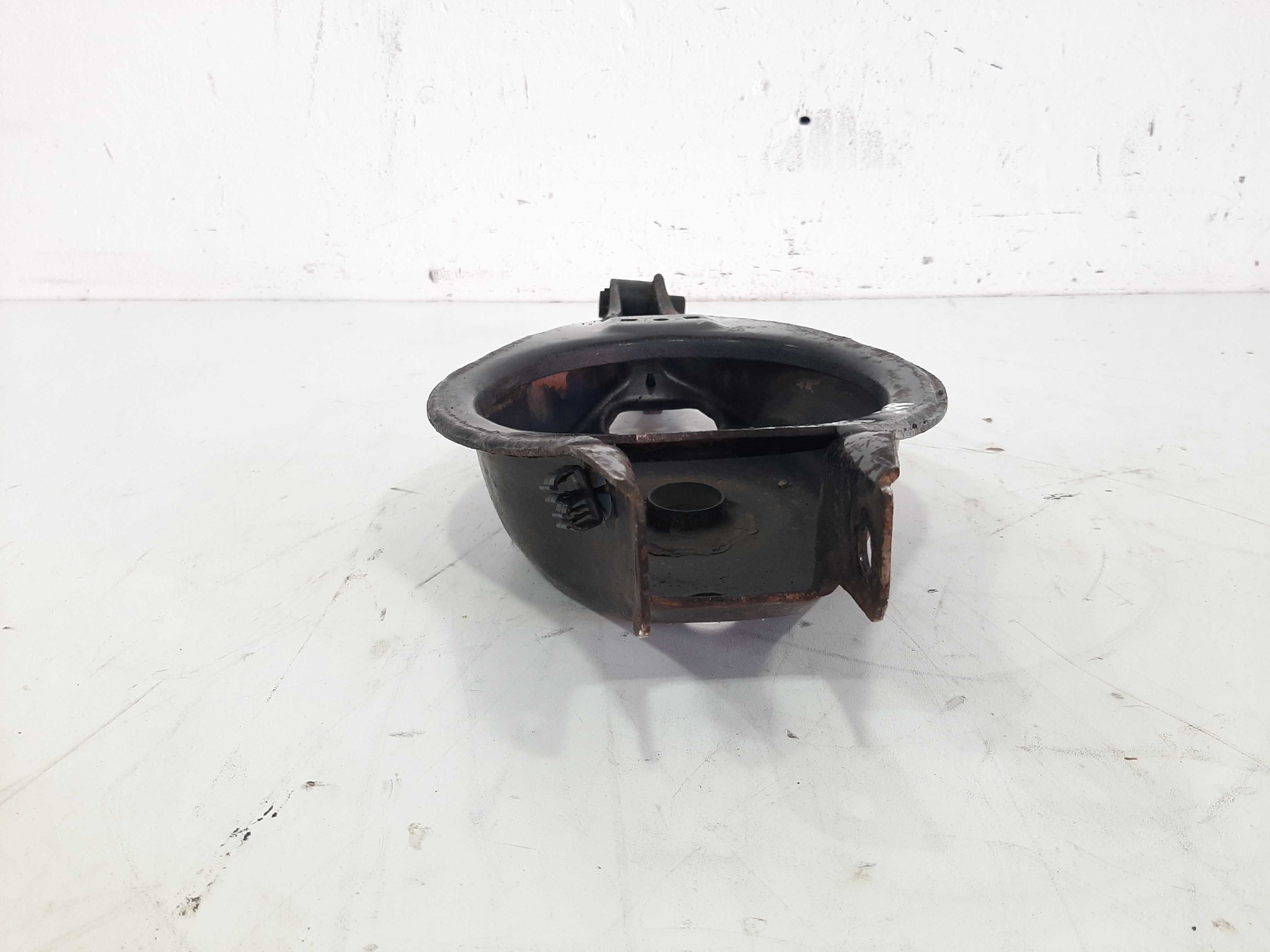 Bandeja Suspensão Traseiro Direito Bmw 323i 1991 1992 A 2000 7