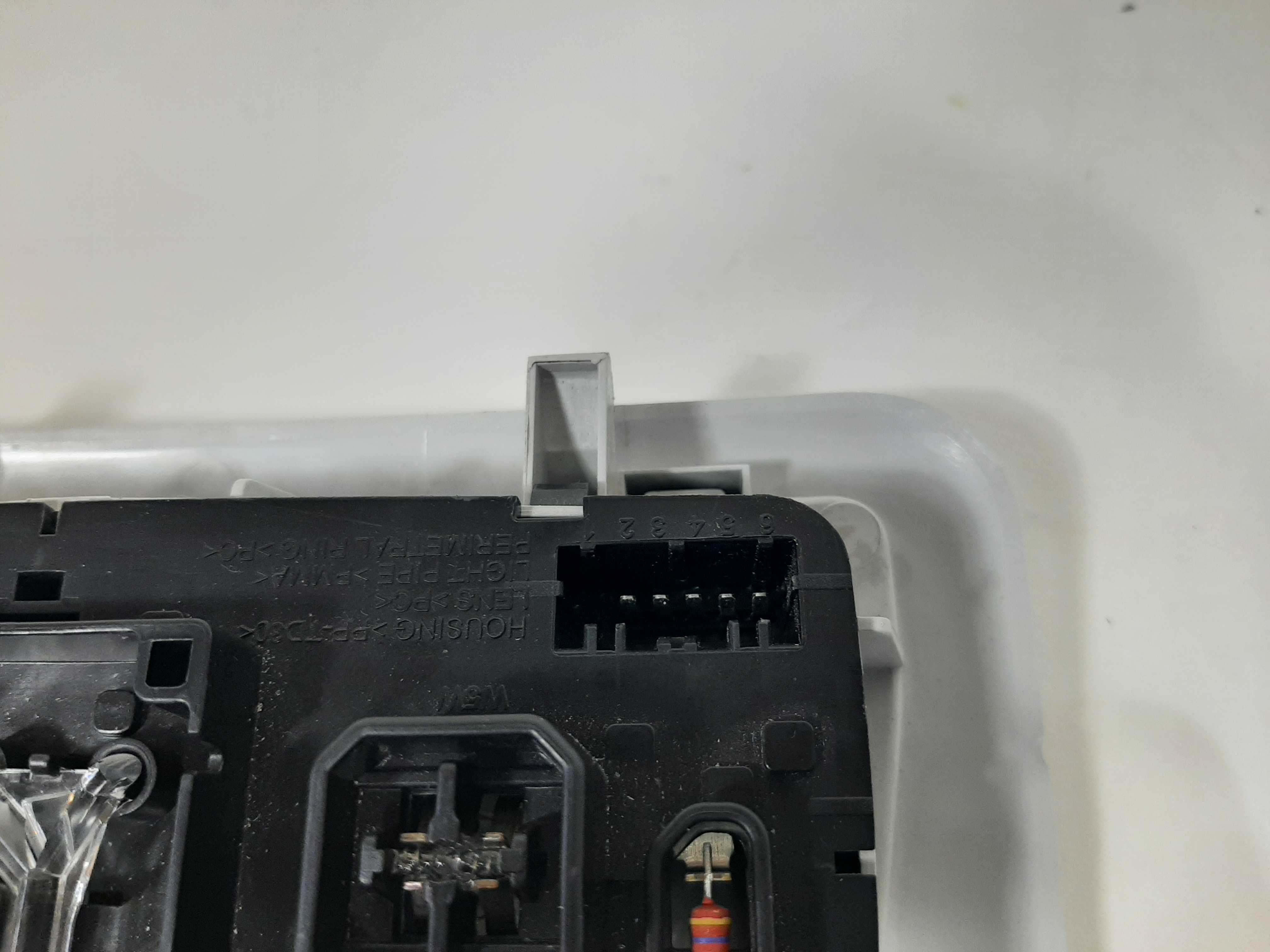 Luz Cortesia Interna Teto Jeep Renegade 2015 2016 A 2019 4
