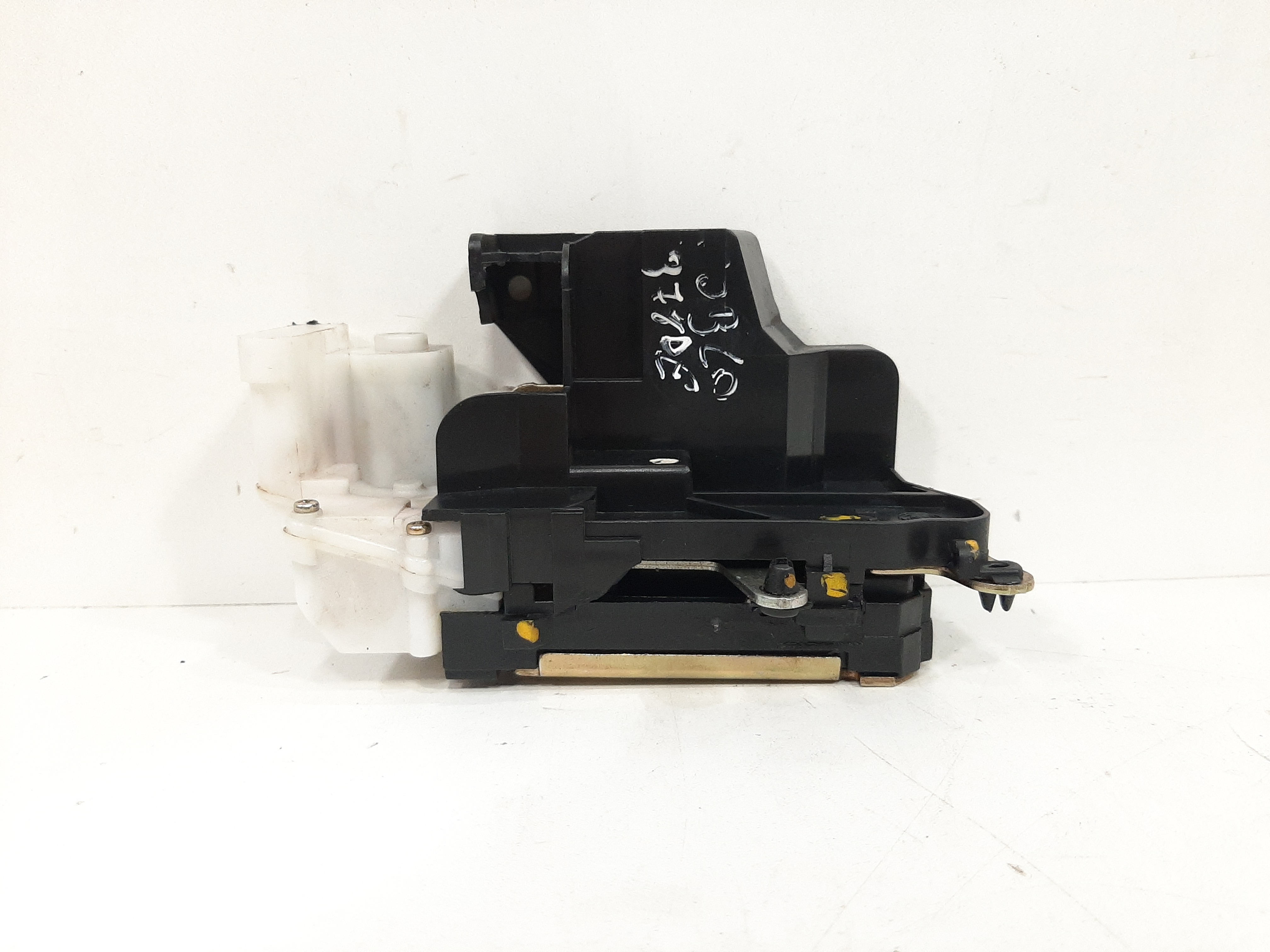 Fechadura Porta Dianteira Esquerda Fiat Doblo 2002 03 A 2015 4