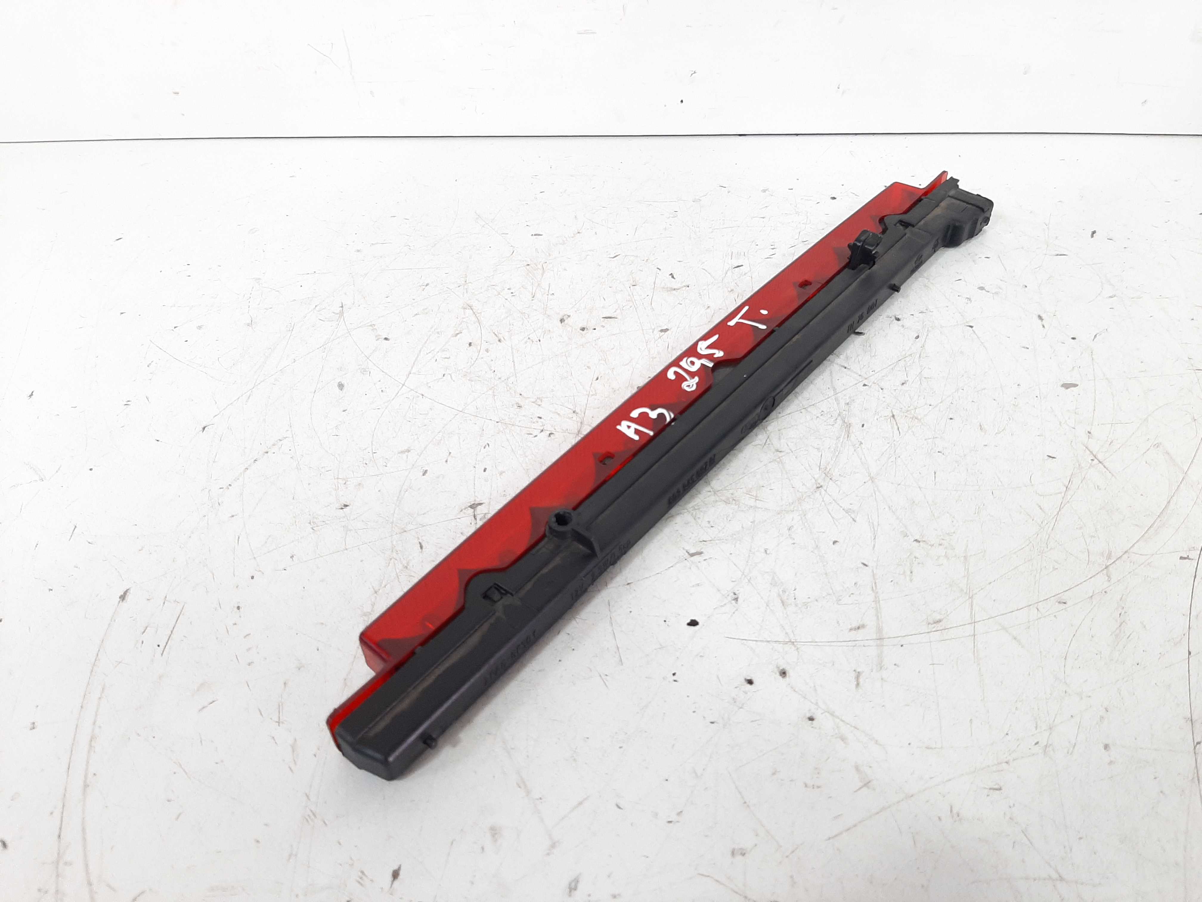 Luz Brake Light Audi A3 Cód. 8d9 945 097 B 10