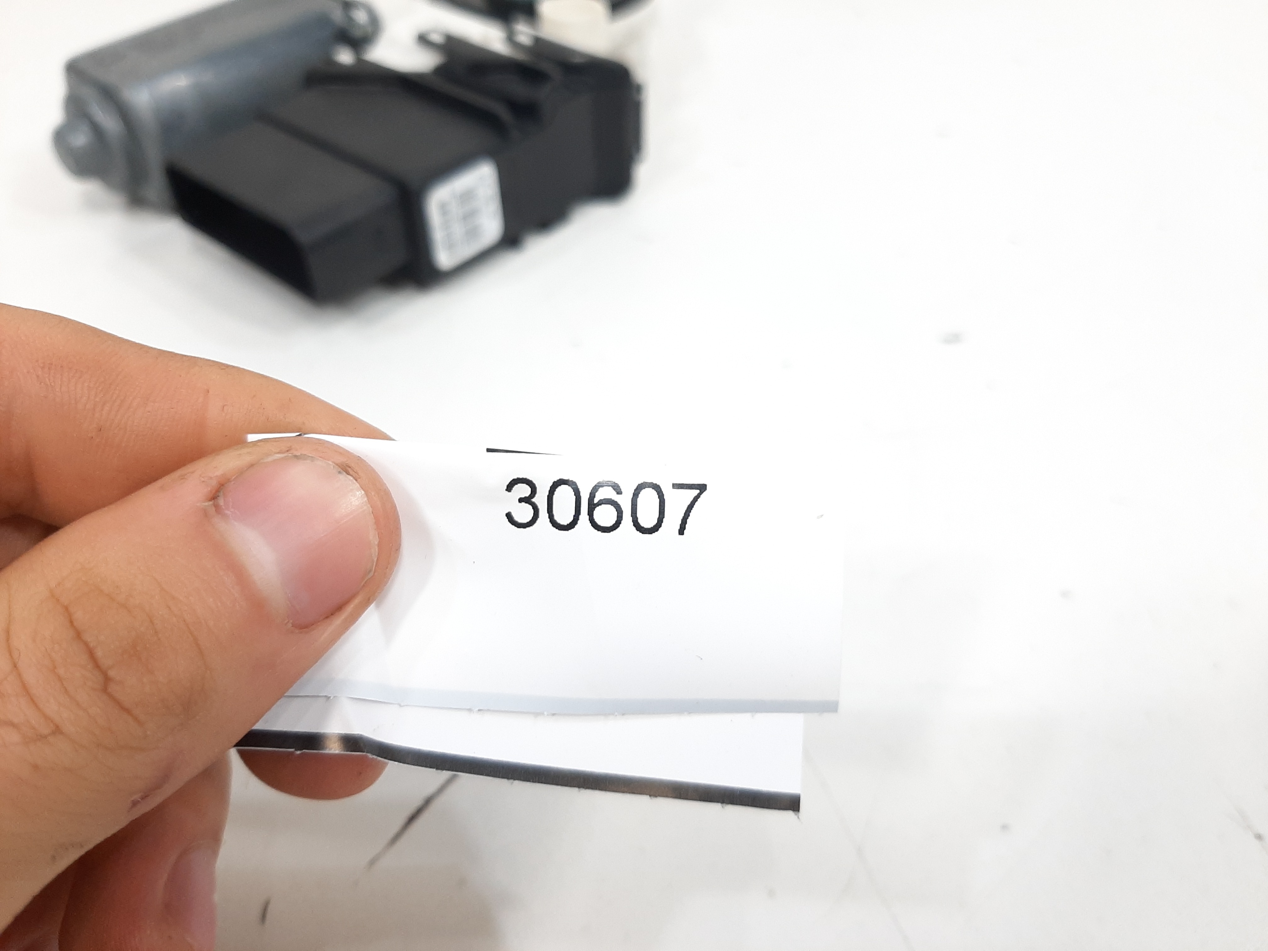 Motor Vidro Elétrico Traseiro Esquerdo Vw Tiguan 2012 A 2017 3