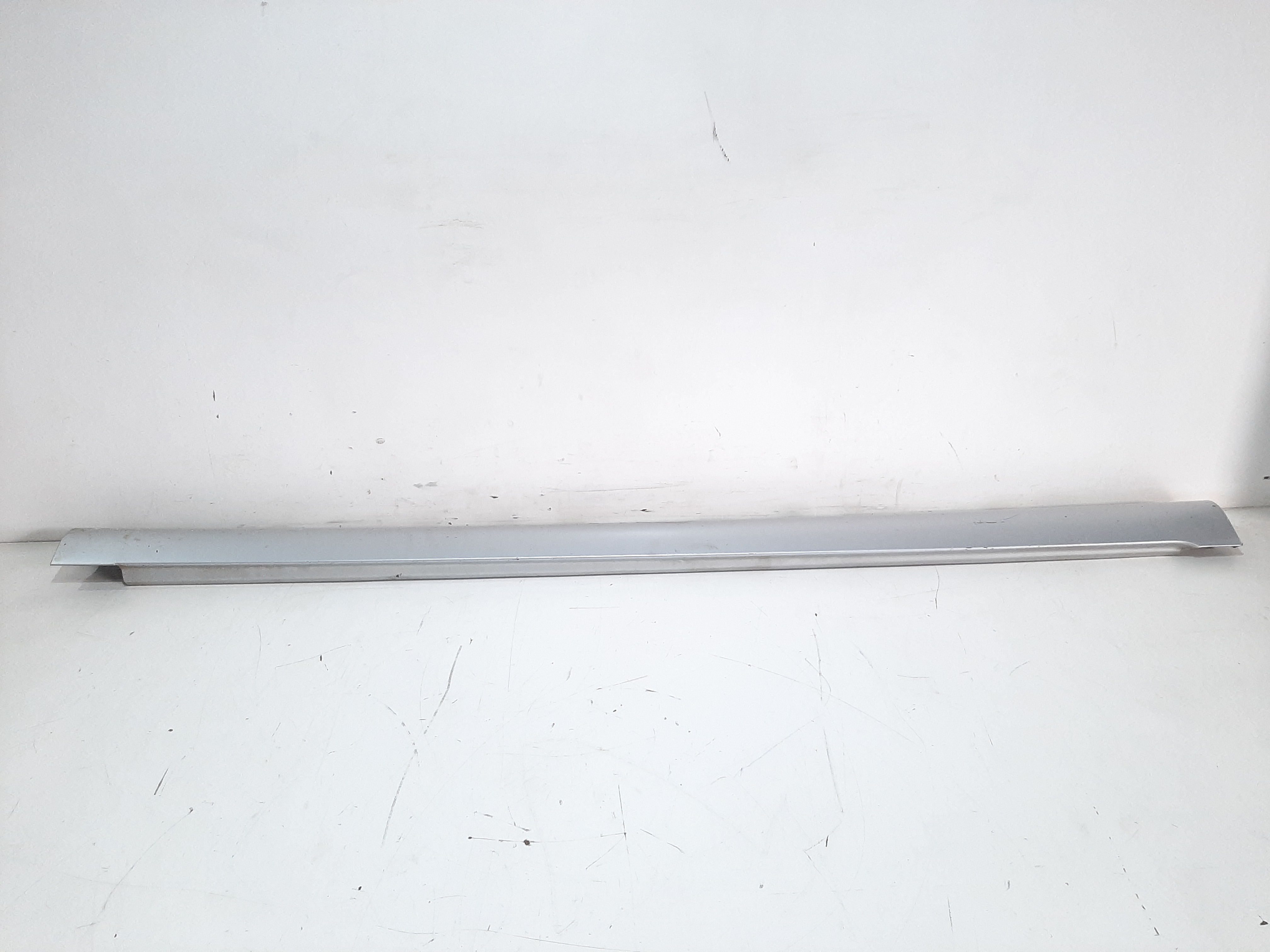 Spoiler Saia Lateral Direito Hyundai Azera 2007 2008 A 2010 2