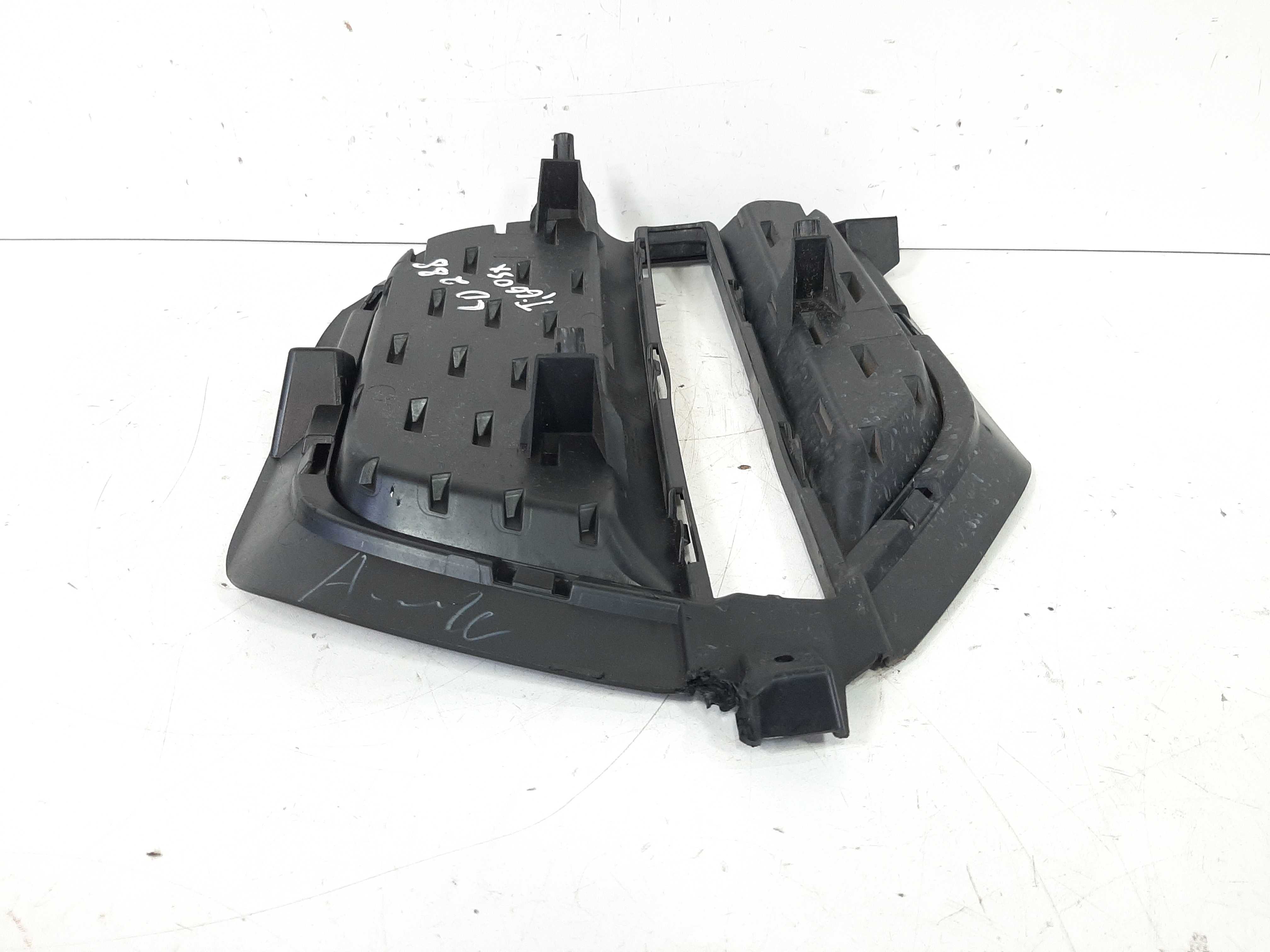 Grade Farol Milha Parachoque Direito Tiggo 5x 2019 2020 2021 5